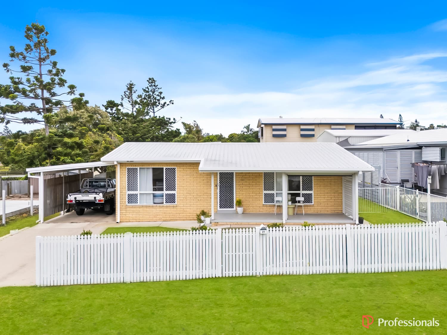 27 Wood Street, Emu Park - Image 1