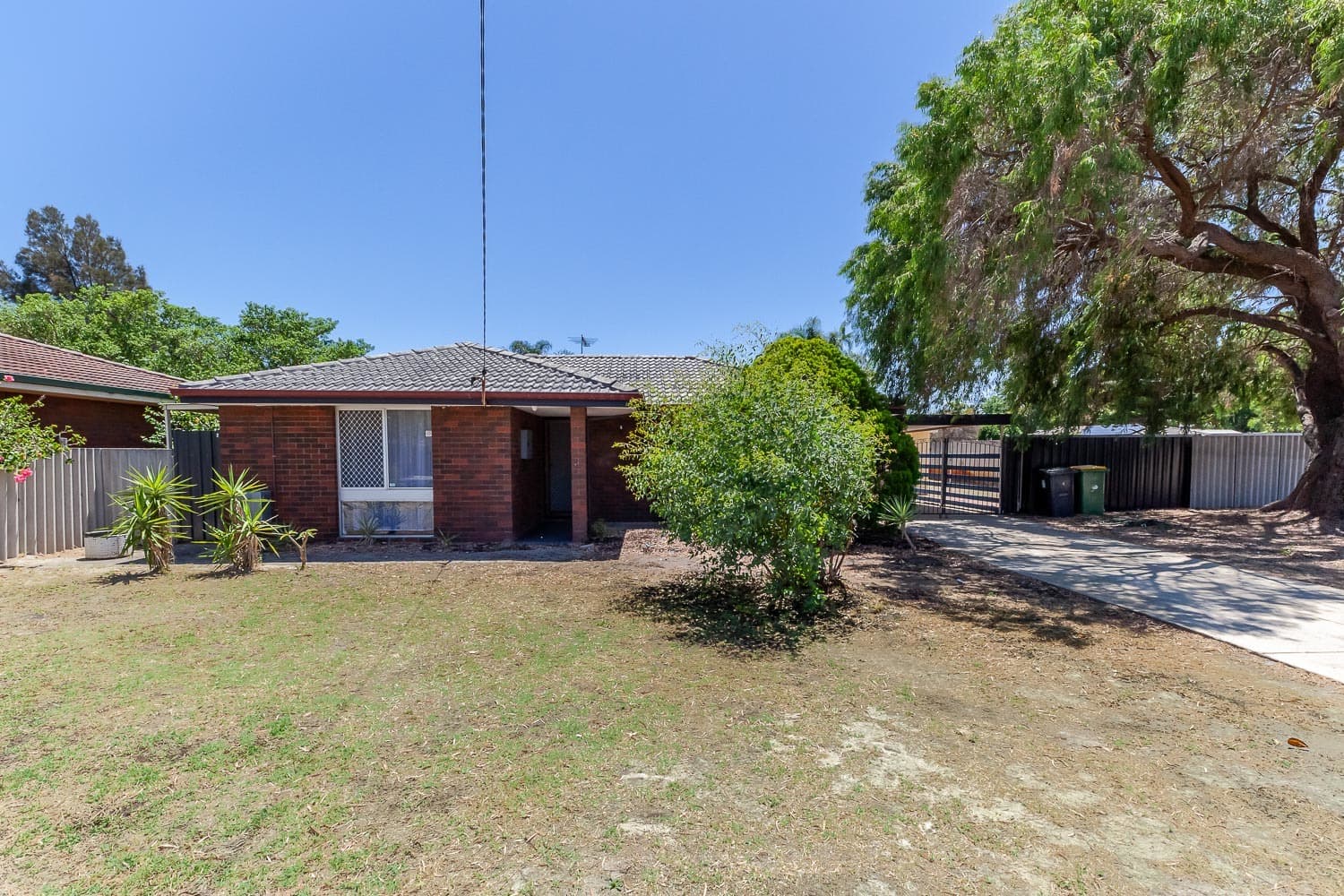 1 Beechcroft Place, Camillo WA 6111, Camillo - Image 1