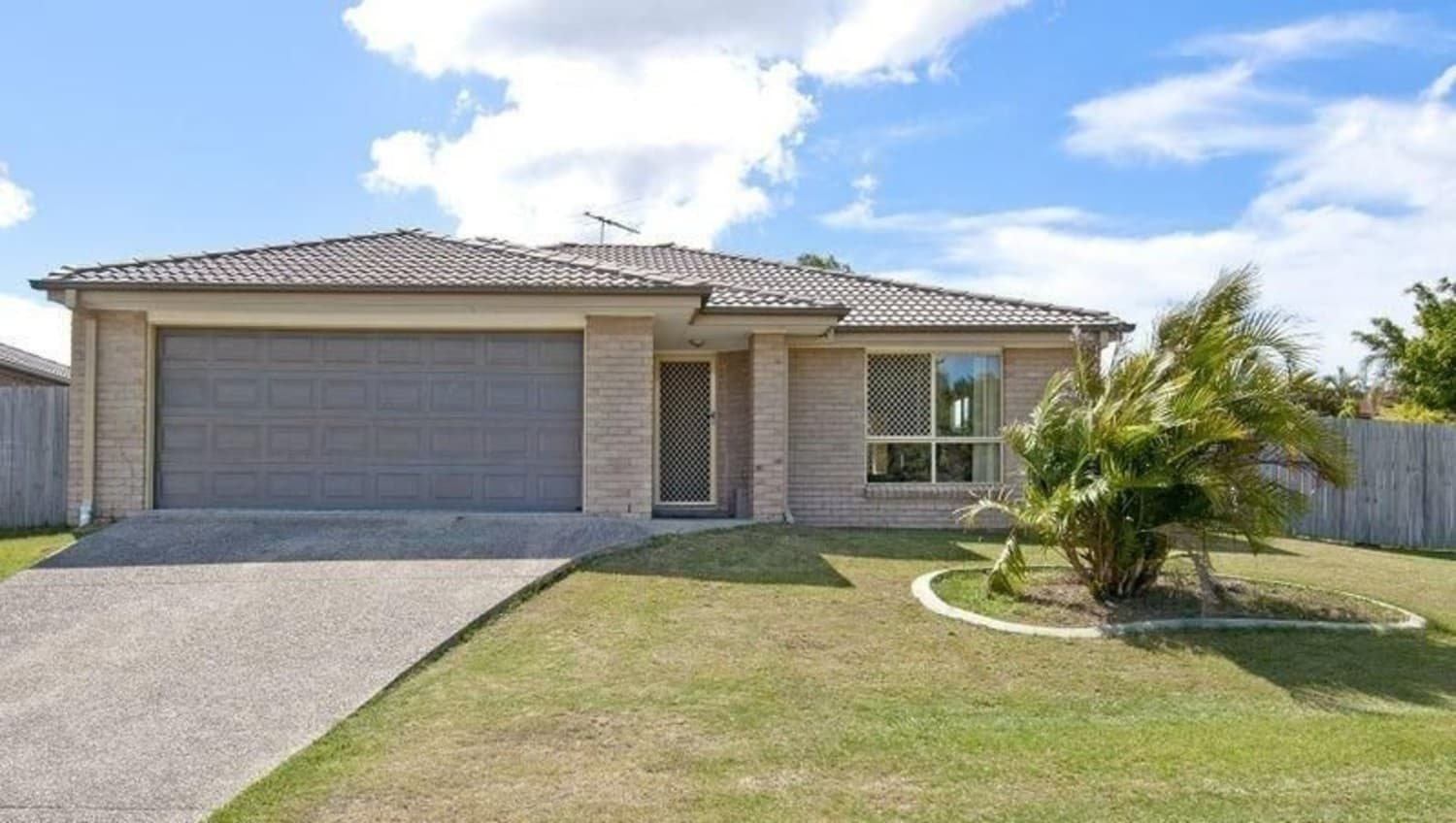 1 Shelley Avenue, Mount Warren Park QLD 4207, Mount Warren Park - Image 1