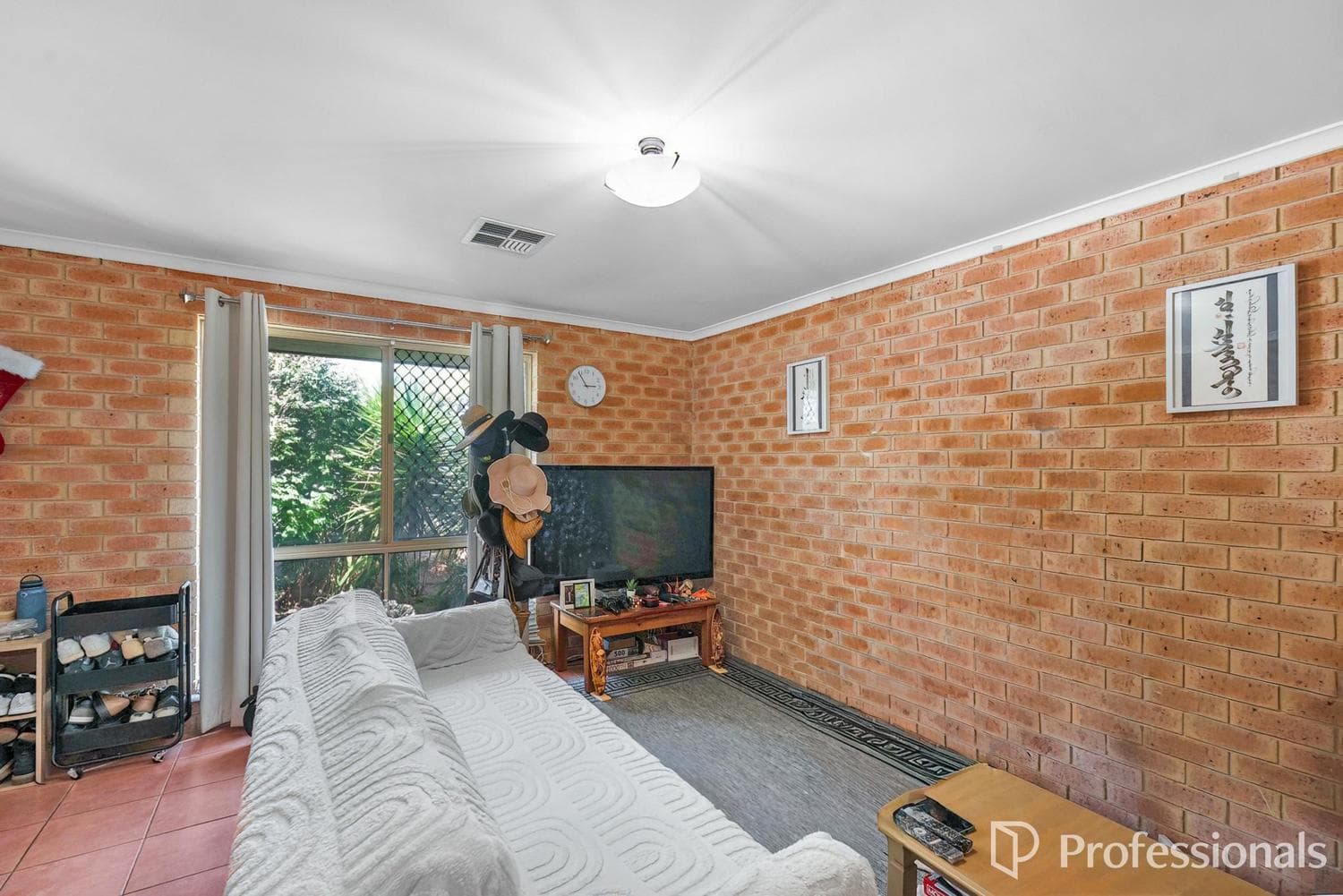 1/61 Waldeck Street, Geraldton - Thumbnail 3