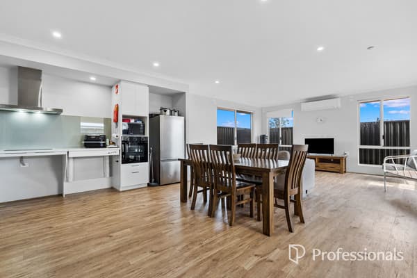 16 Pyrmont Place, Greenmount - Thumbnail 4