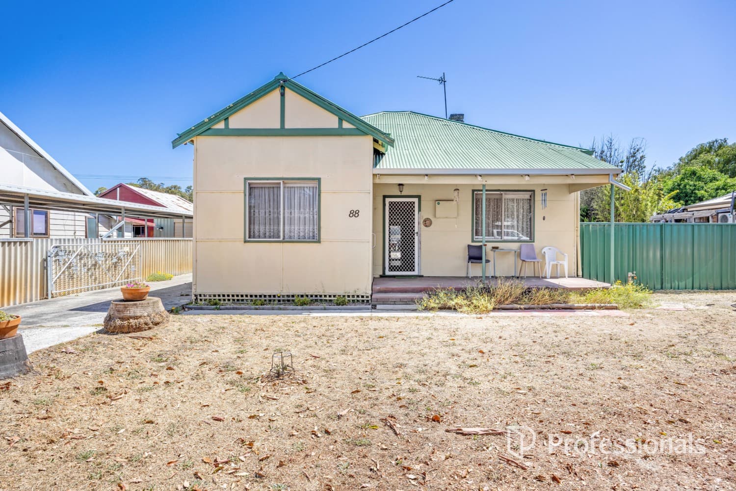 88 Coombes Street, Collie WA 6225, Collie - Image 1