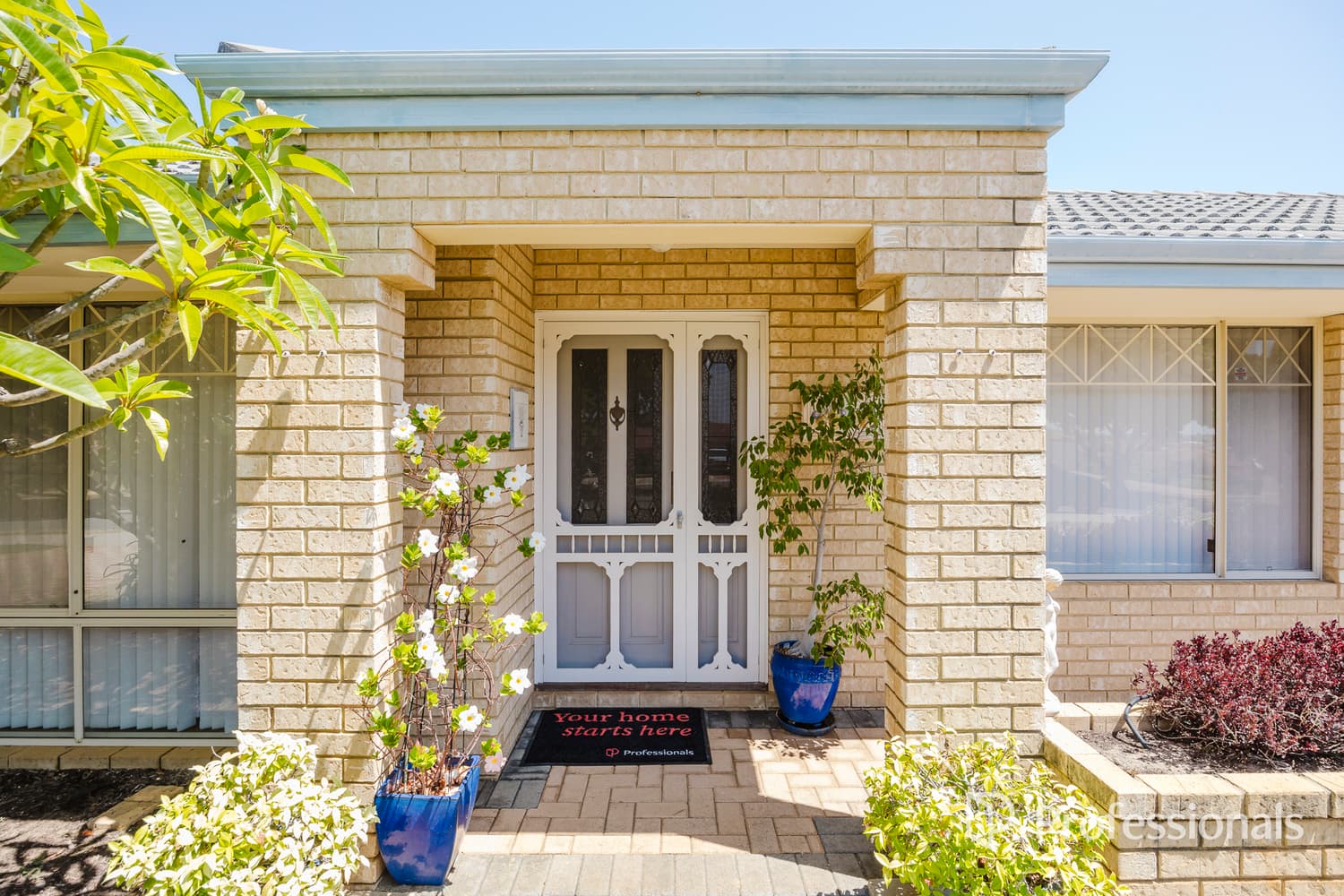 6 Sussex Way, Currambine - Image 1