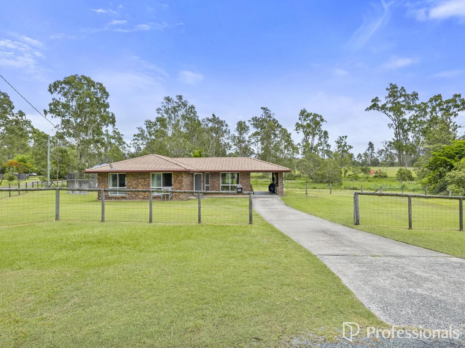 25-27 Millwood Court, Jimboomba - Thumbnail 2
