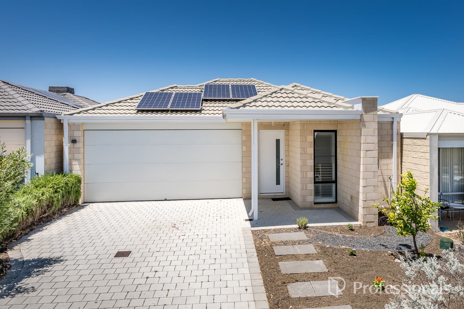 16 Spotted Way, Alkimos WA 6038, Alkimos - Image 1