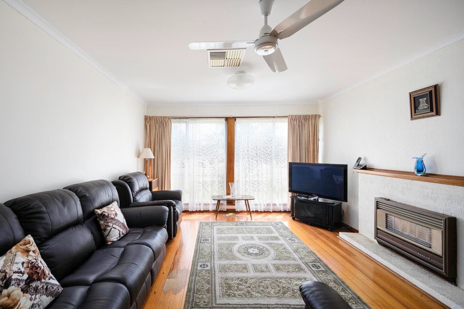 47 Kiewa Crescent, Dallas VIC 3047, Dallas - Thumbnail 3