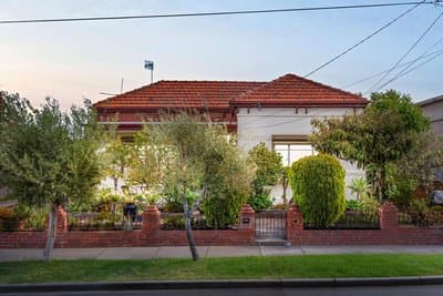2 Dickens Street, Moonee Ponds VIC 3039, Moonee Ponds - Thumbnail 2