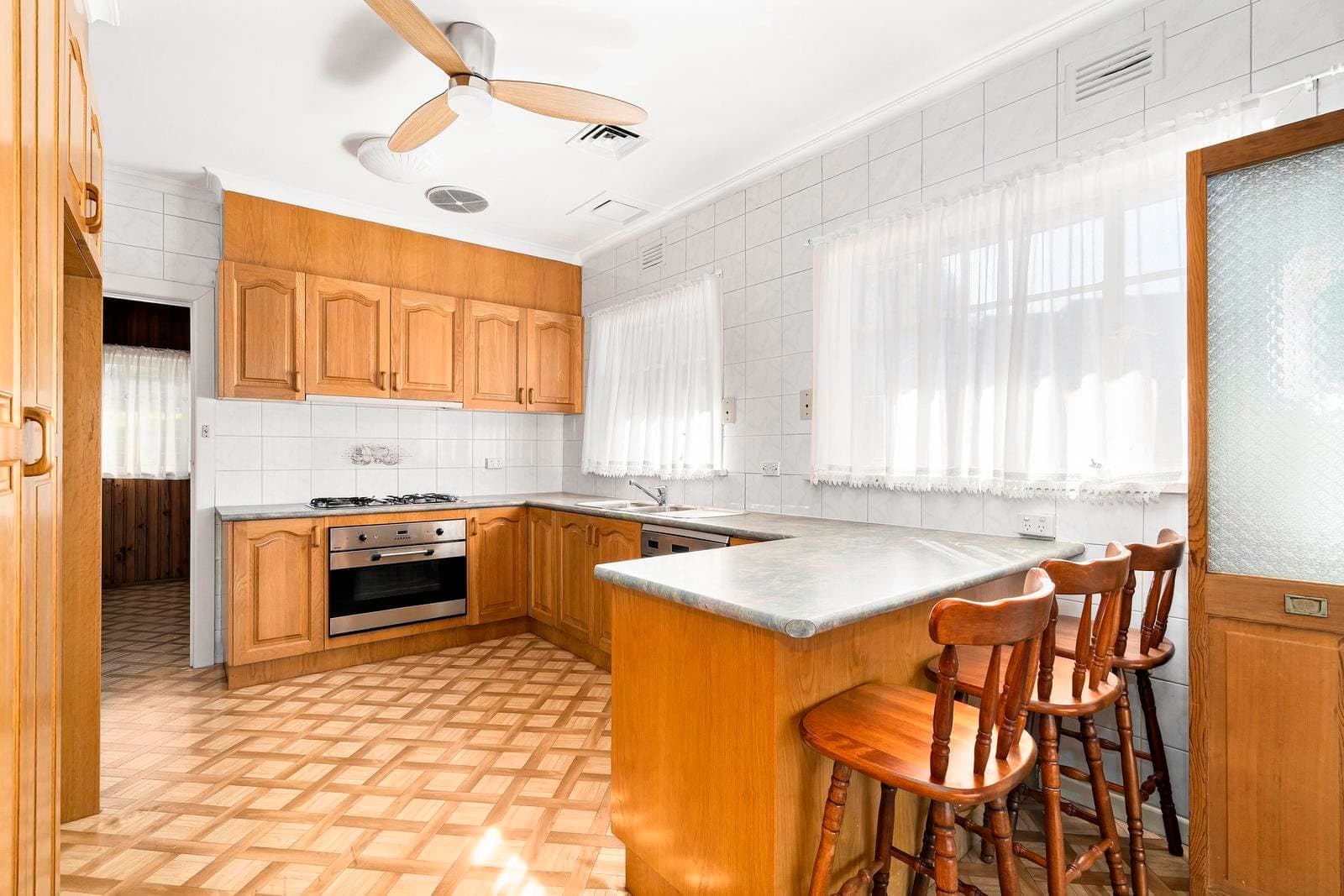 375 Pascoe Vale Road, Strathmore VIC 3041, Strathmore - Thumbnail 5