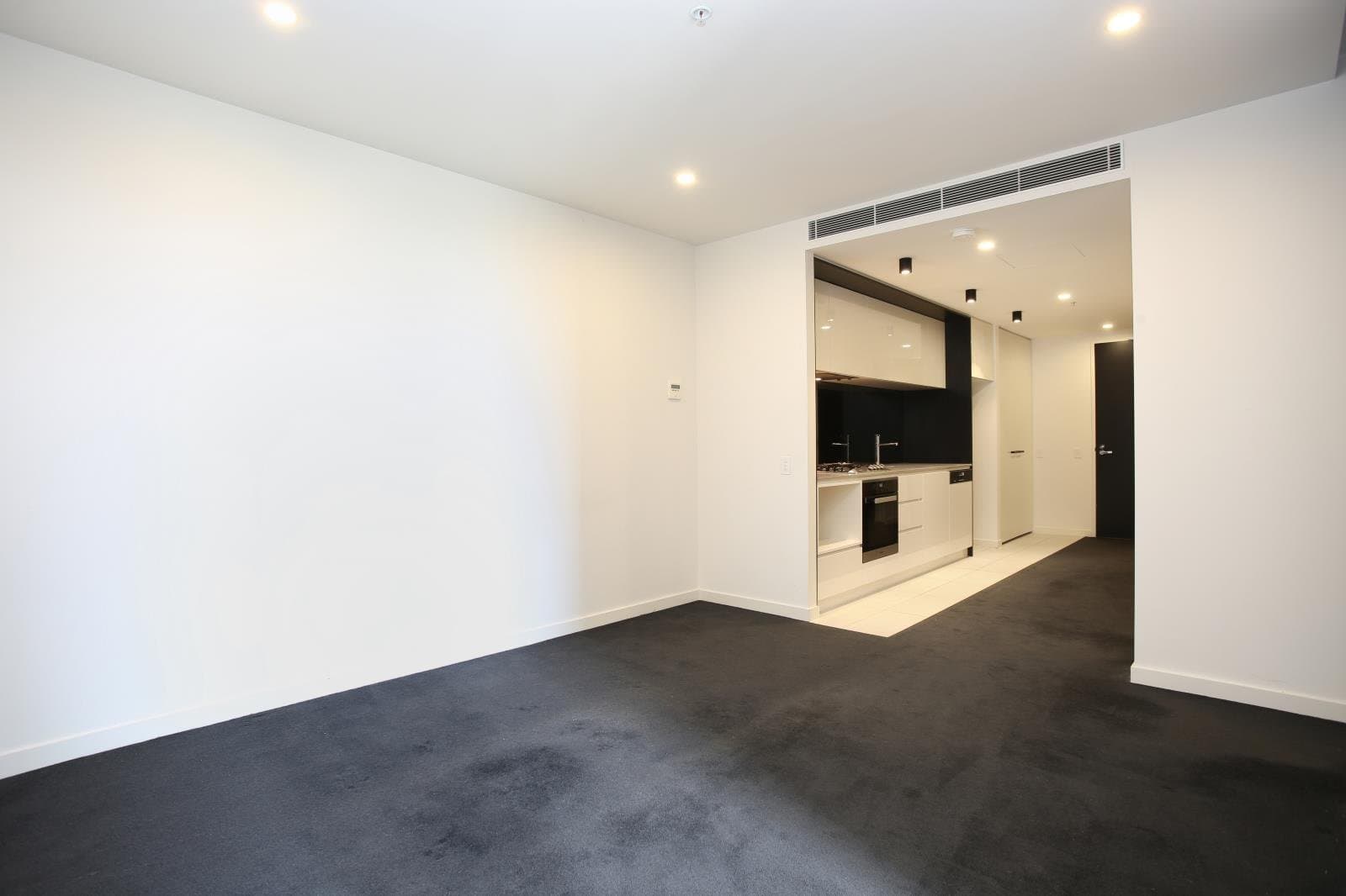 1016/3 Yarra Street, South Yarra VIC 3141, South Yarra - Thumbnail 3