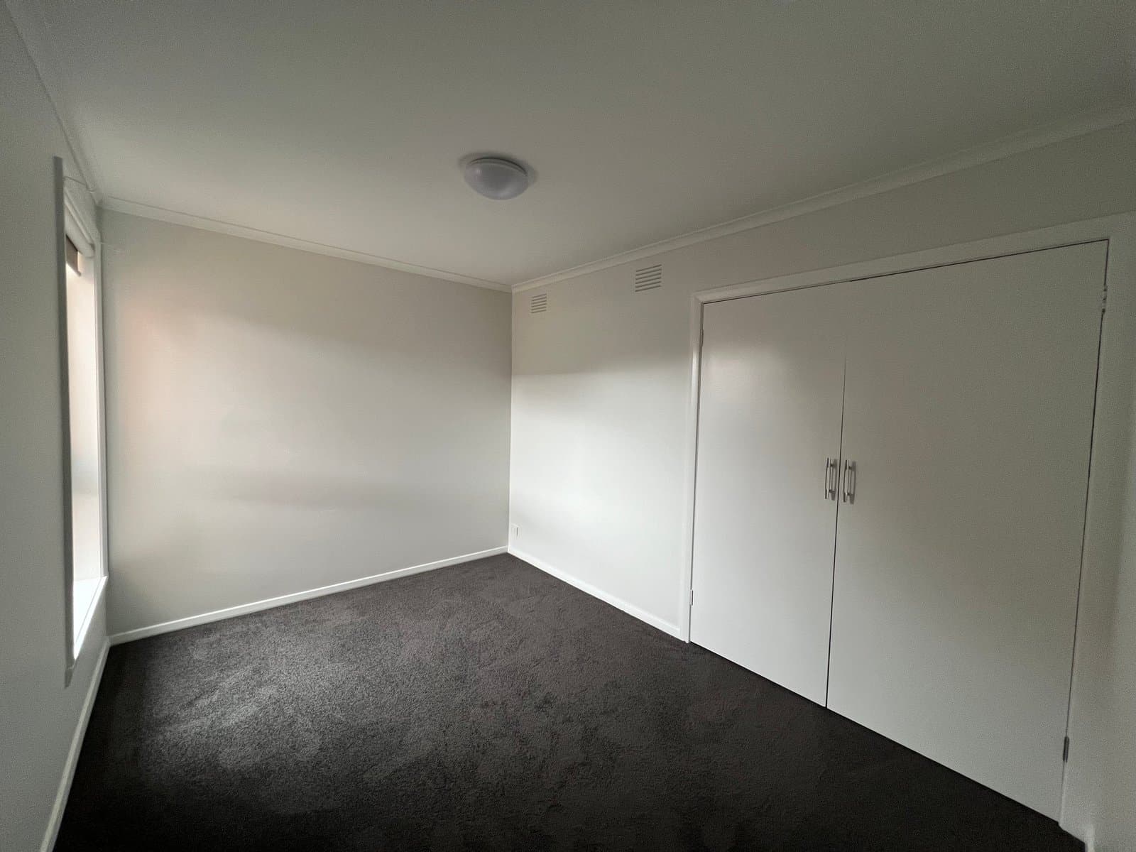 2/93 Barton Street, Reservoir VIC 3073, Reservoir - Thumbnail 5