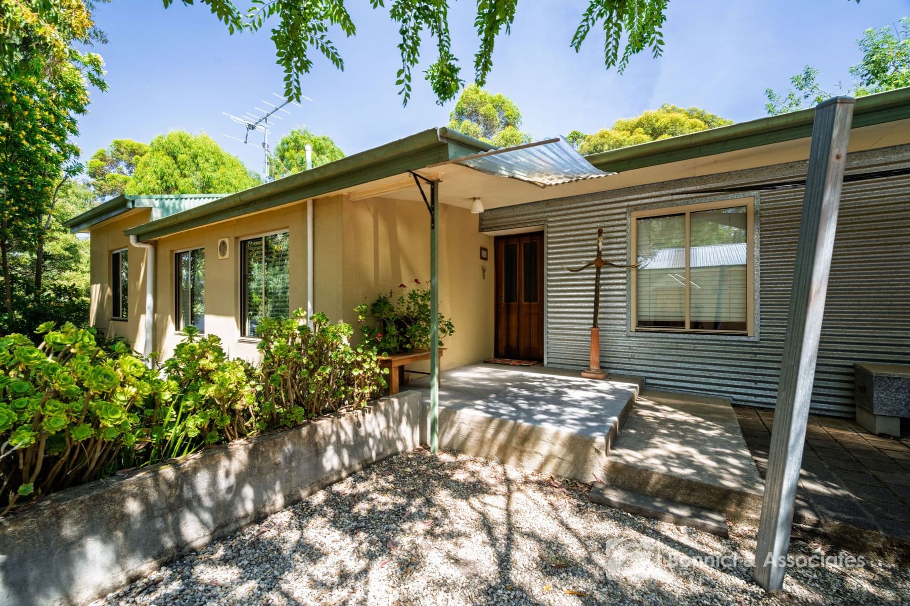 36 Elgin Road, Beechworth VIC 3747, Beechworth - Thumbnail 3