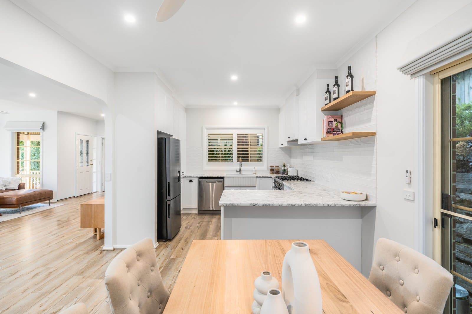 43 Waurnvale Drive, Belmont, Belmont - Thumbnail 8