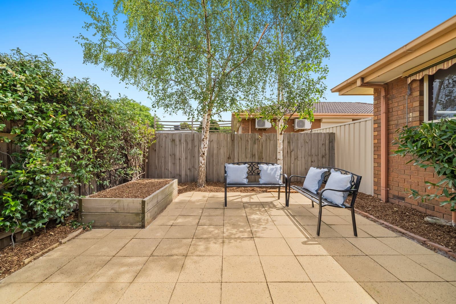 2/25 Knox Street, Noble Park, Noble Park - Thumbnail 2