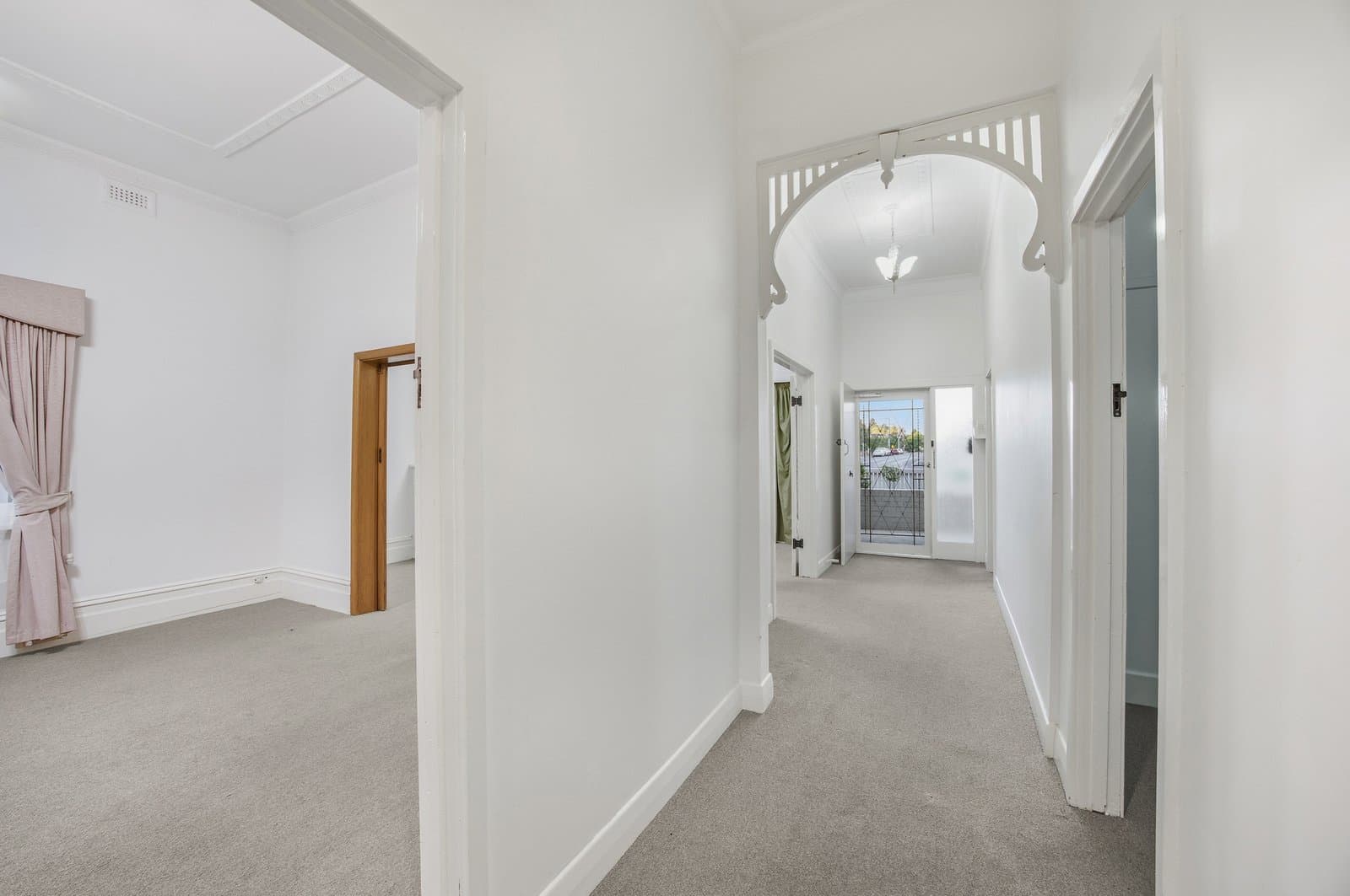 1215 Mair Street, Ballarat Central, Ballarat Central - Thumbnail 3