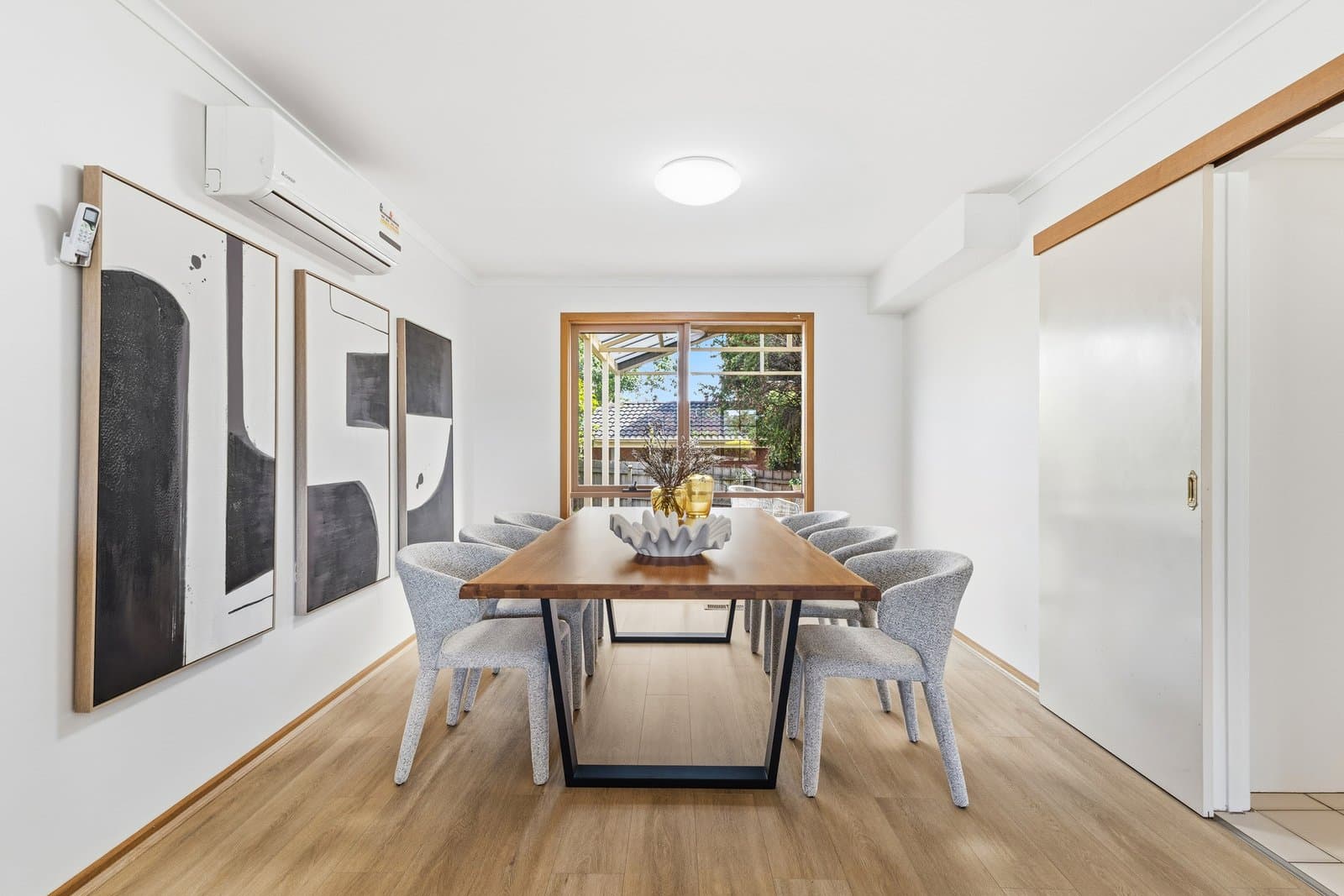 1 Stanton Court, Glen Waverley, Glen Waverley - Thumbnail 8