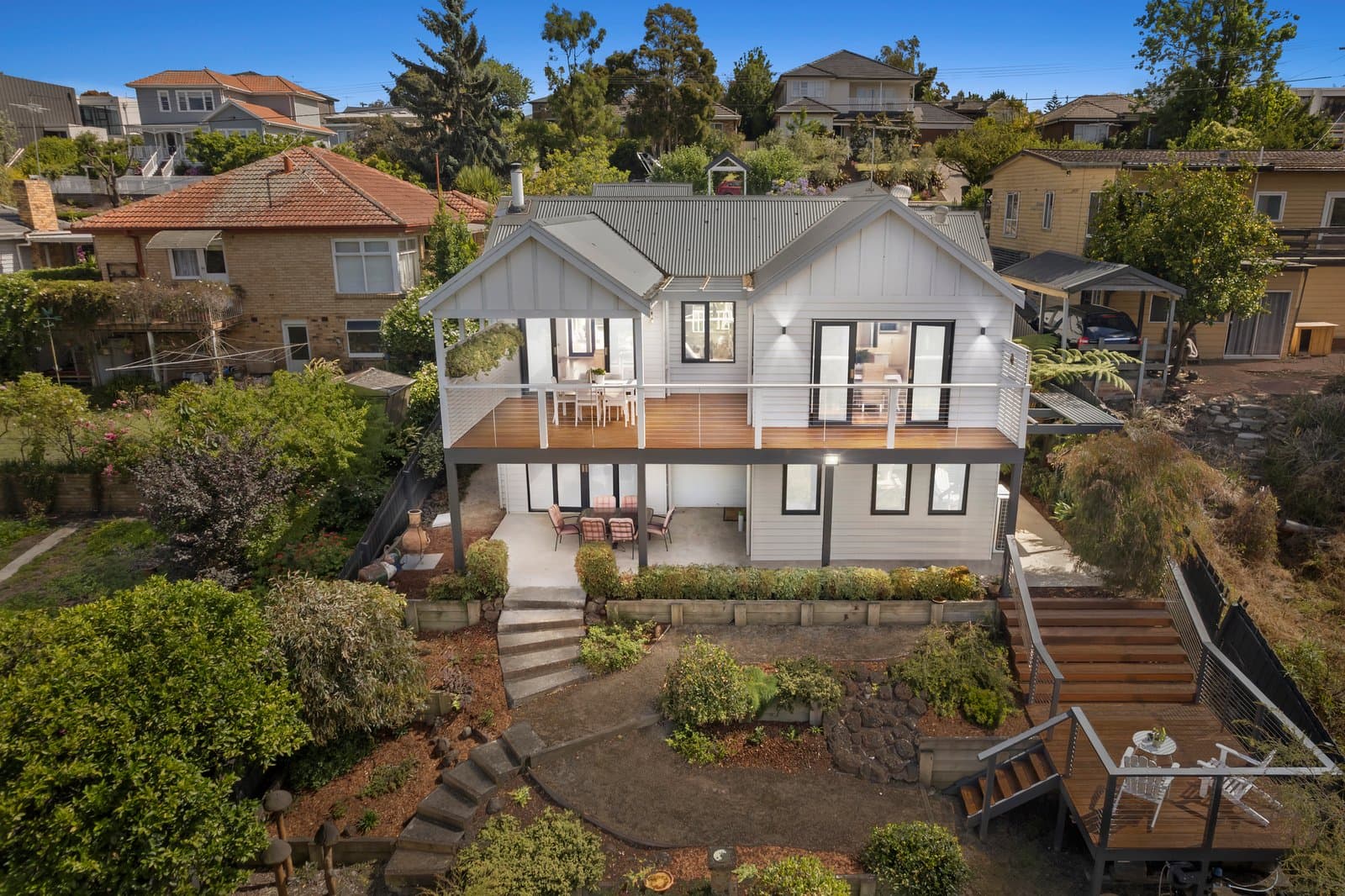 20 Carrol Grove, Mount Waverley, Mount Waverley - Thumbnail 2