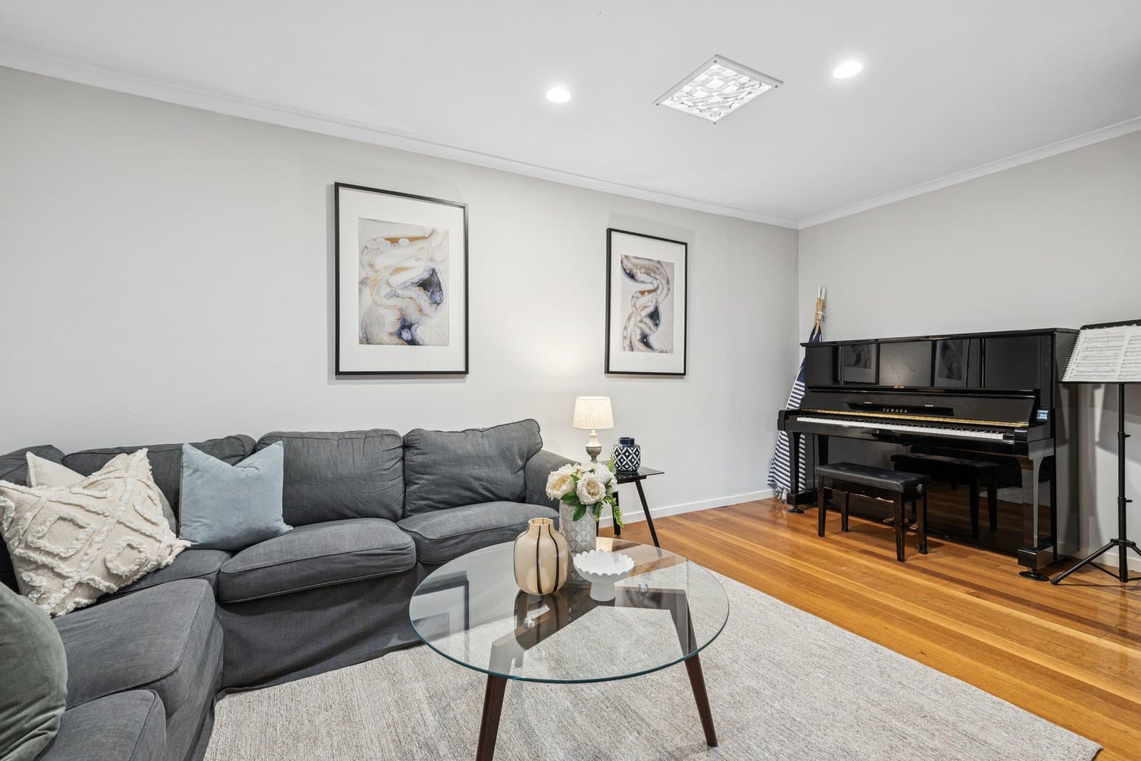 32 Campbell Grove, Dingley Village, Dingley Village - Thumbnail 3