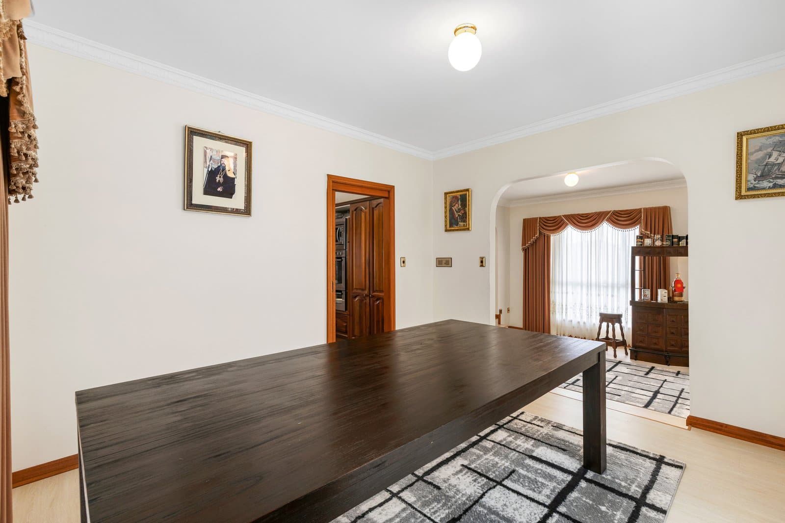 9 Chipping Hill Court, Wheelers Hill, Wheelers Hill - Thumbnail 5
