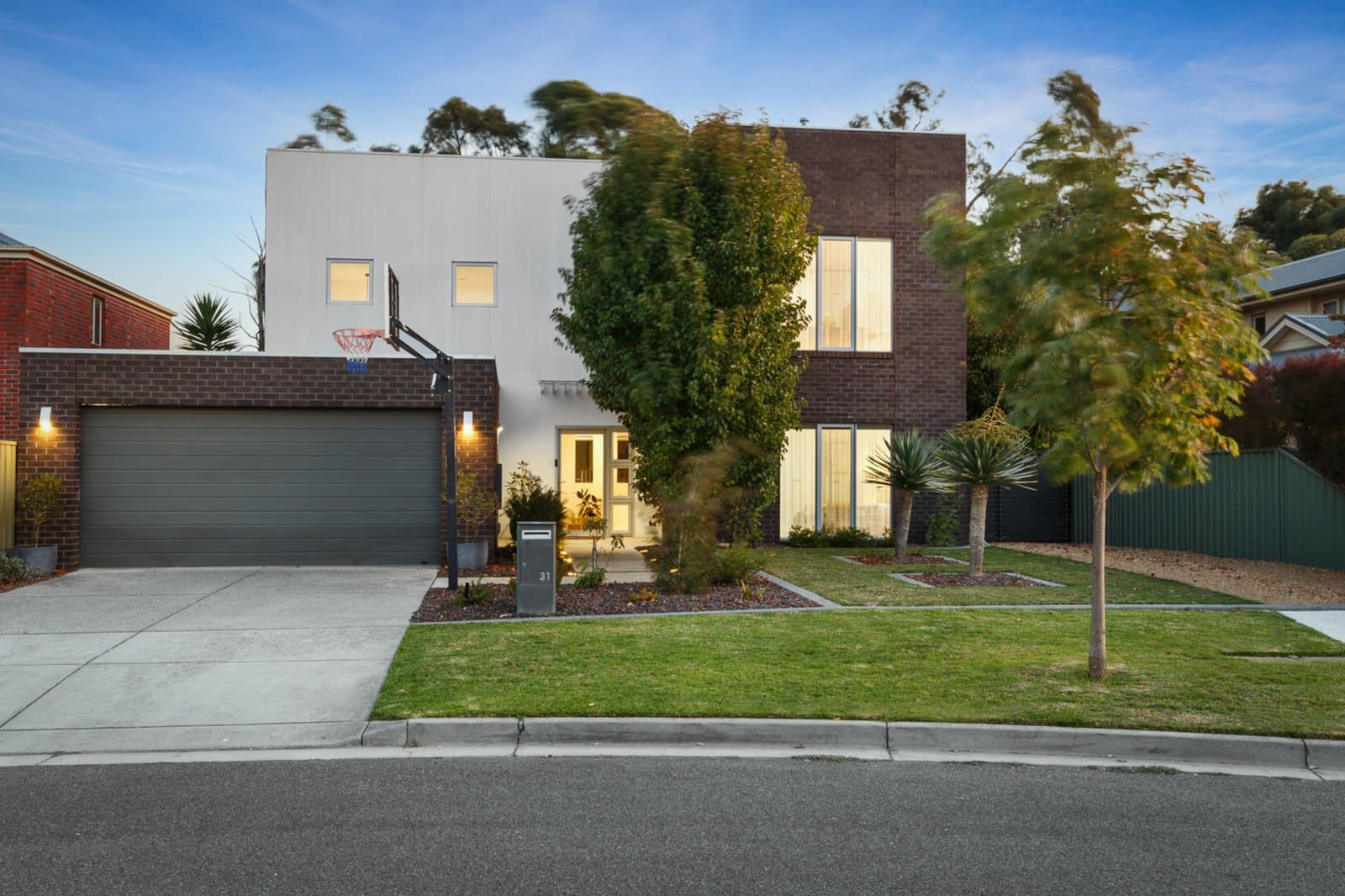 31 St Andrews Place, Lake Gardens, Lake Gardens - Thumbnail 3