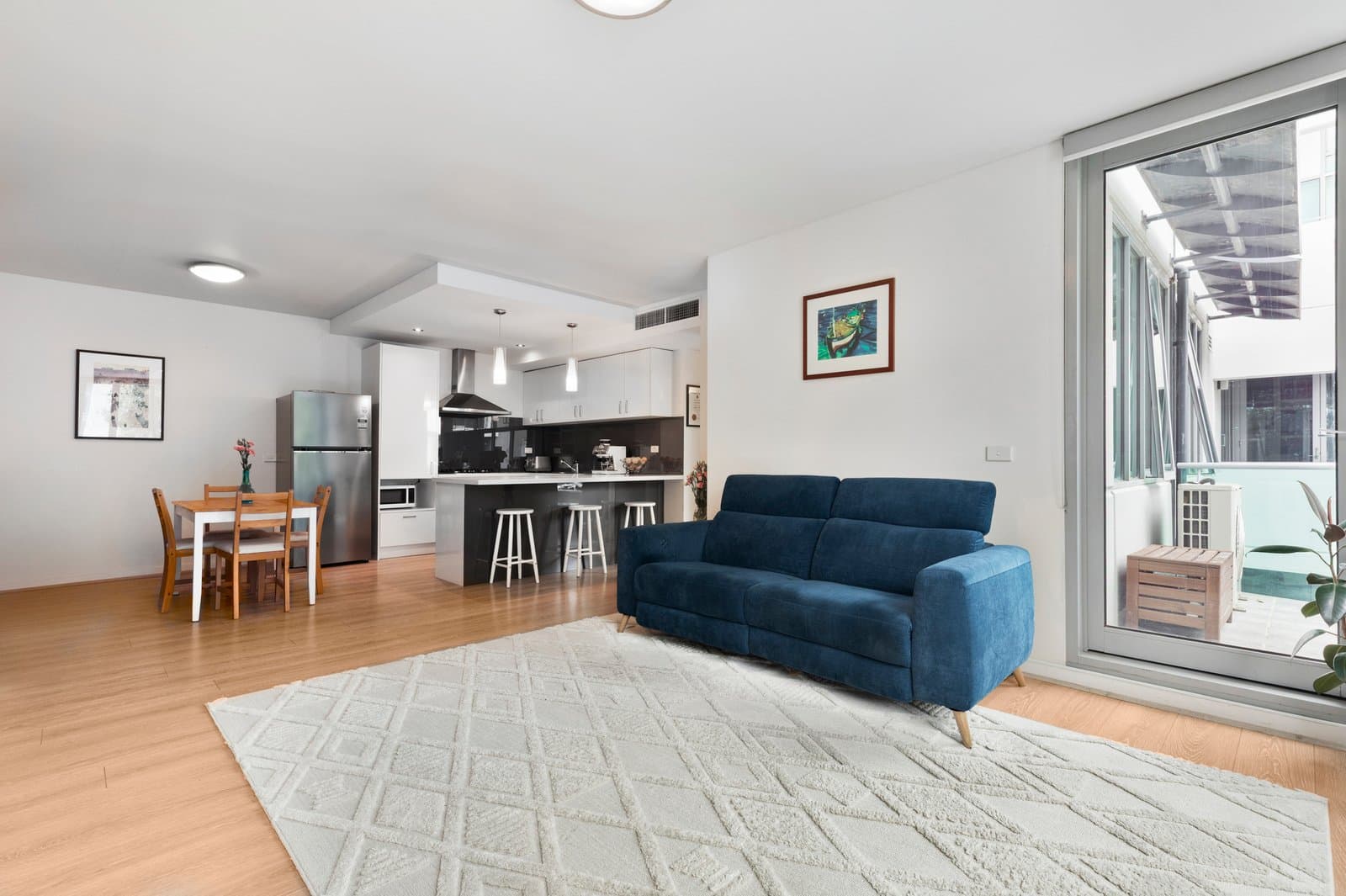 6/50 Johnston Street, Port Melbourne, Port Melbourne - Thumbnail 3