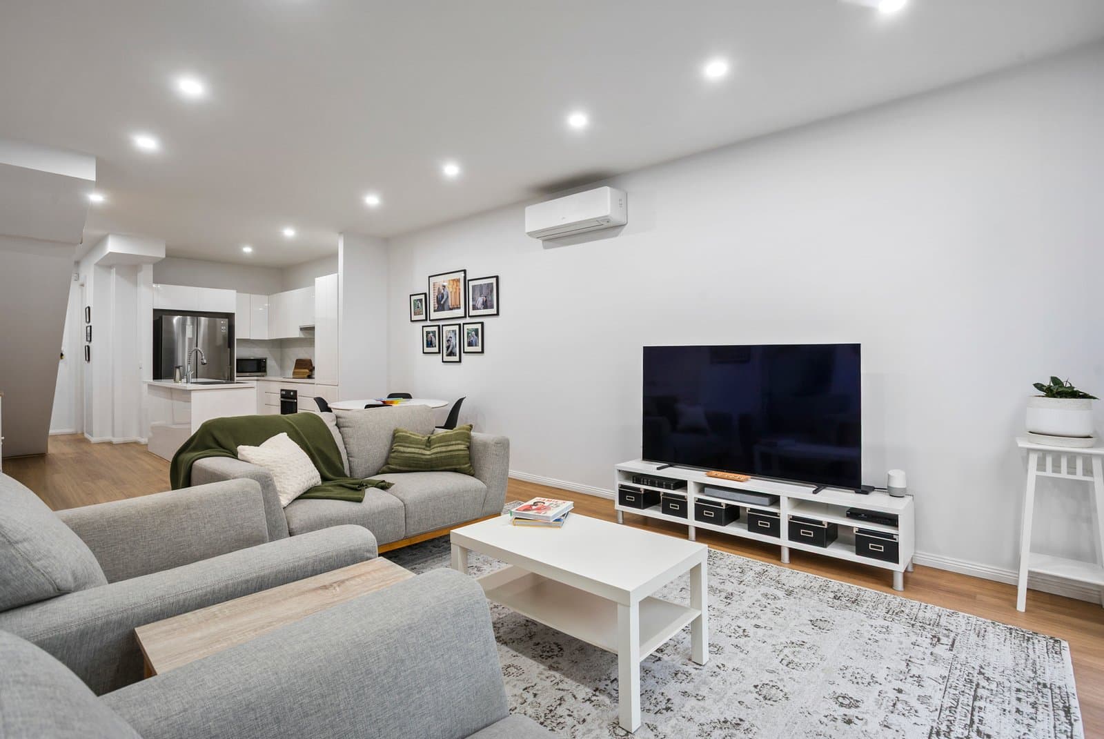 3A Brunel Street, South Kingsville, South Kingsville - Thumbnail 4