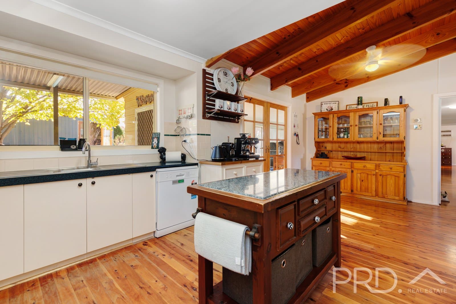 88 Lockhart Street, ADELONG NSW 2729, Adelong - Thumbnail 3