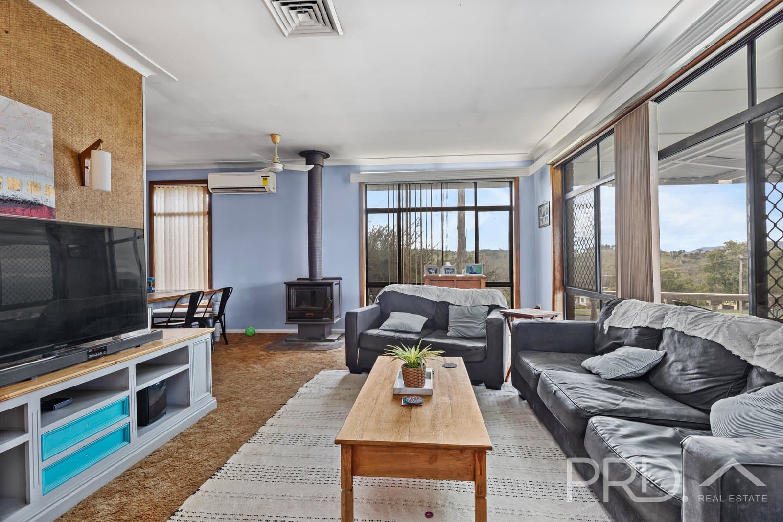 17 Simpson Street, TUMUT NSW 2720, Tumut - Thumbnail 4