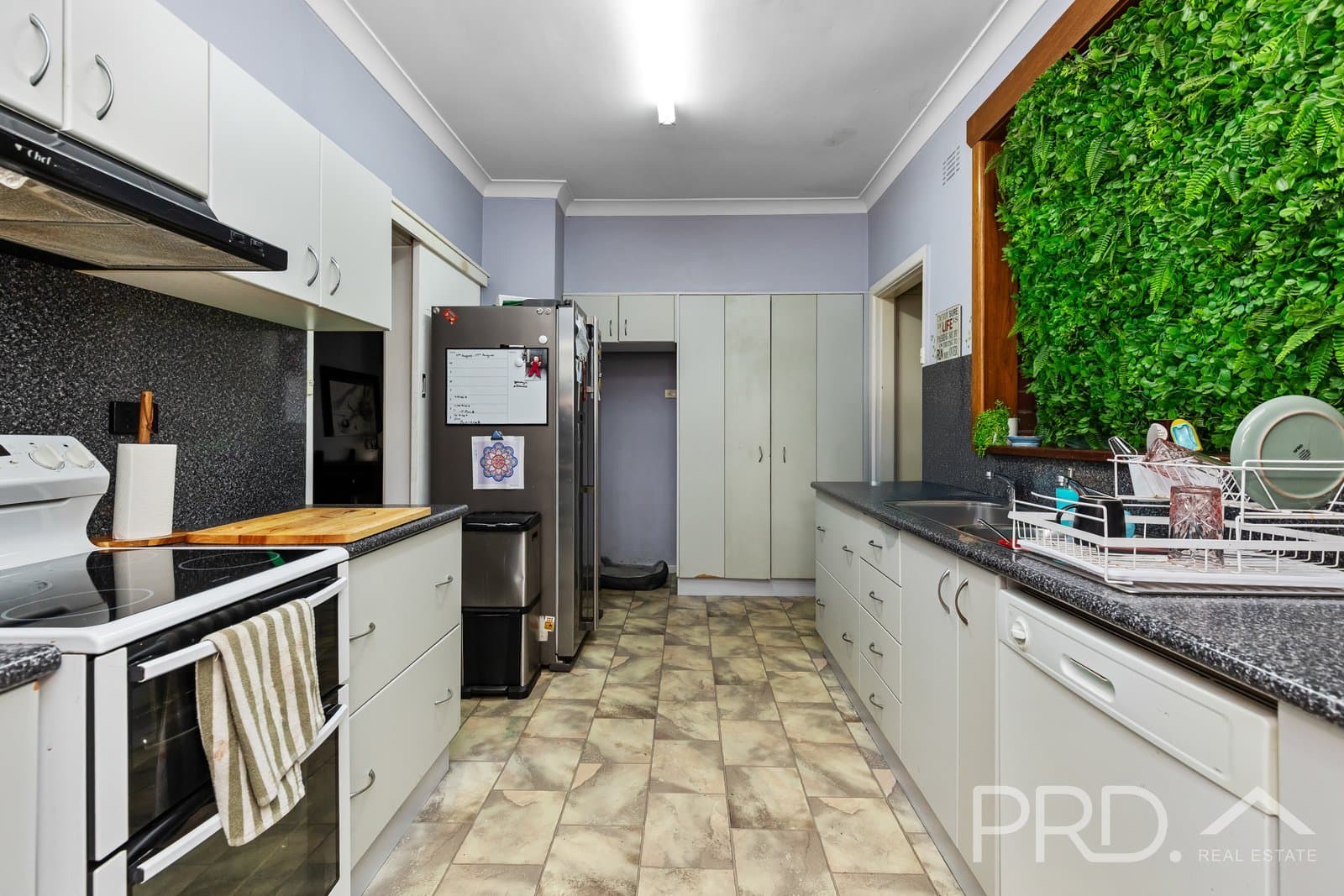 17 Simpson Street, TUMUT NSW 2720, Tumut - Thumbnail 8