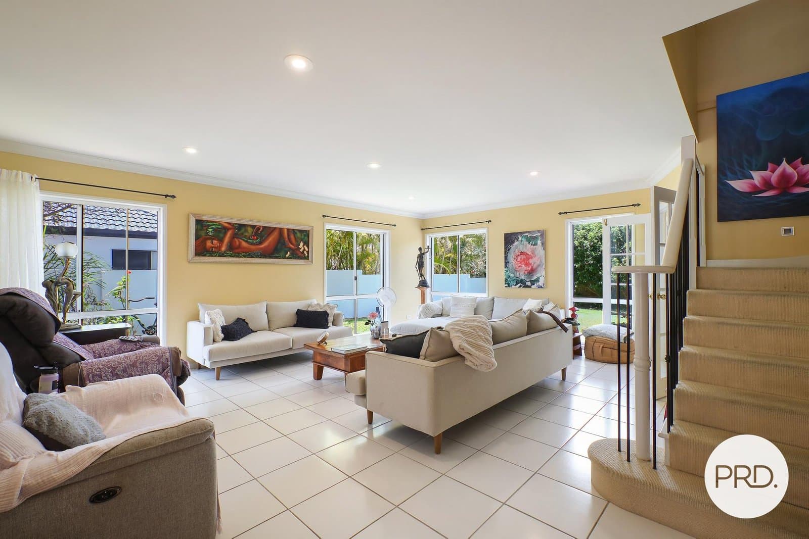 11 Oxford Place, ARUNDEL QLD 4214, Arundel - Thumbnail 4