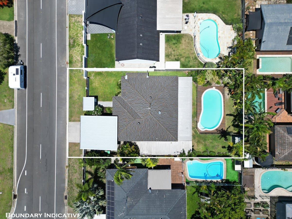 94 Rumrunner Street, Mermaid Waters QLD 4218, Mermaid Waters - Thumbnail 4
