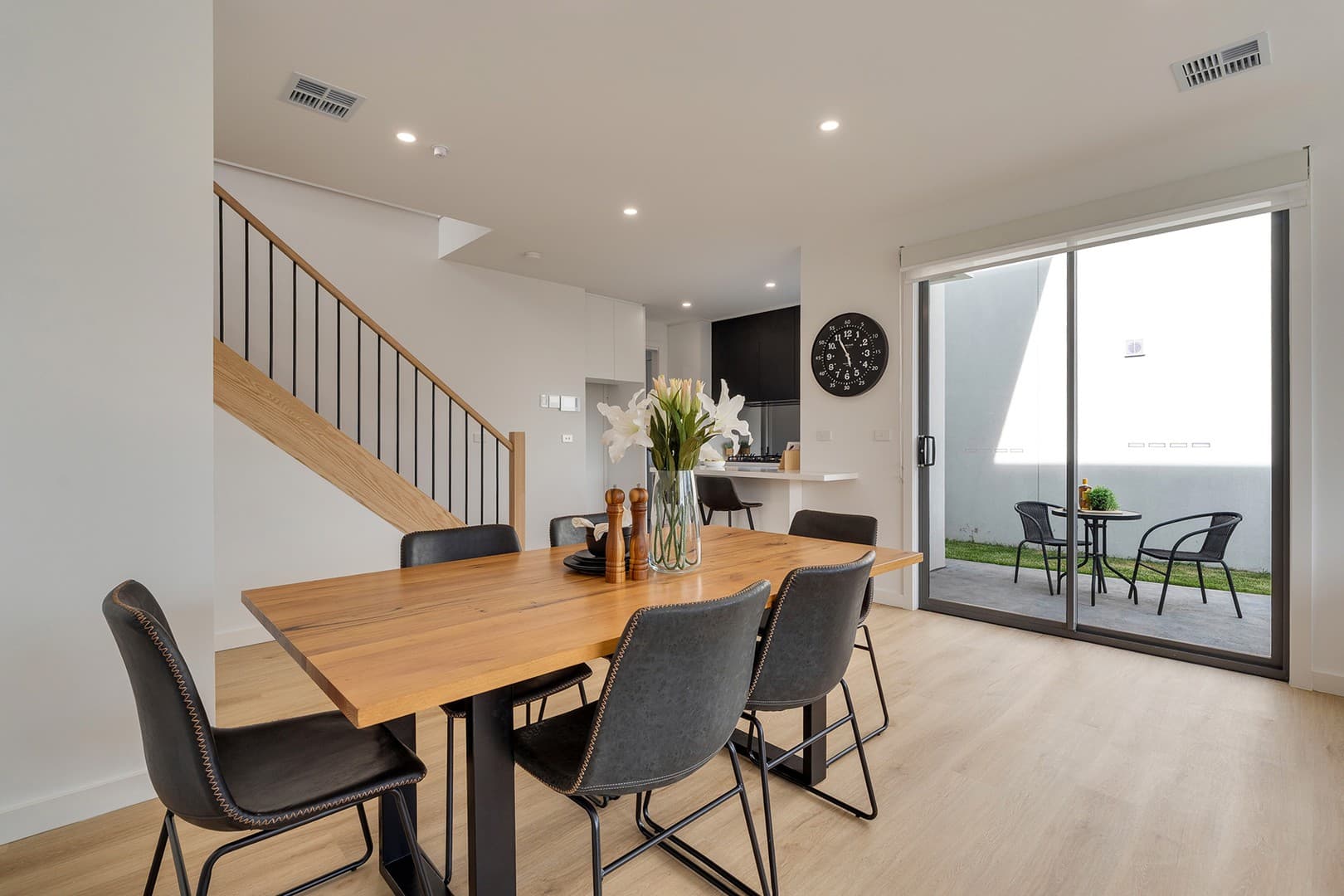2 Taloumbi Crescent, Greenvale, VIC 3059, Greenvale - Thumbnail 4