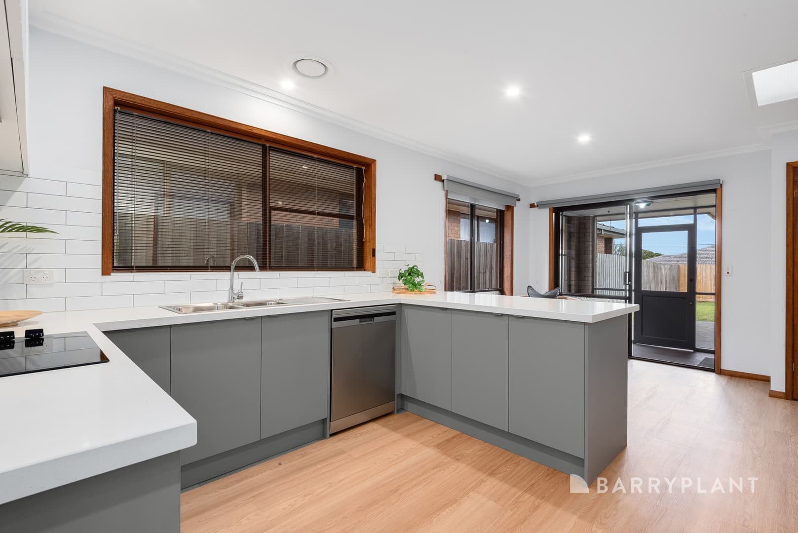98 Tahara Street, Hamlyn Heights, VIC 3215, Hamlyn Heights - Thumbnail 5