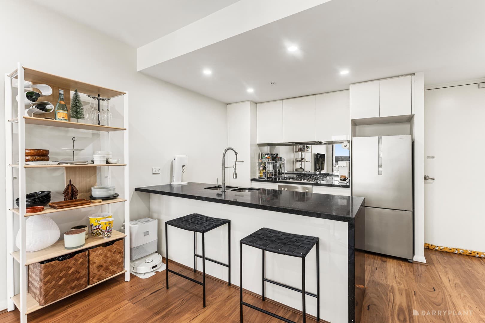 301/3 Red Hill Terrace, Doncaster East, VIC 3109, Doncaster East - Thumbnail 3