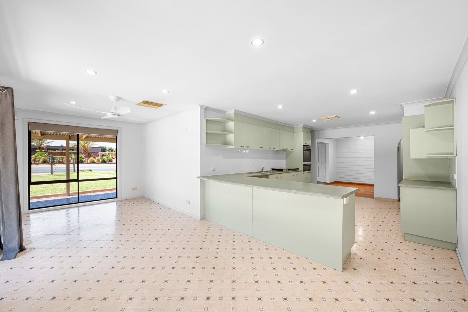 31 Wilga Road, Gol Gol, NSW 2738, Gol Gol - Thumbnail 2