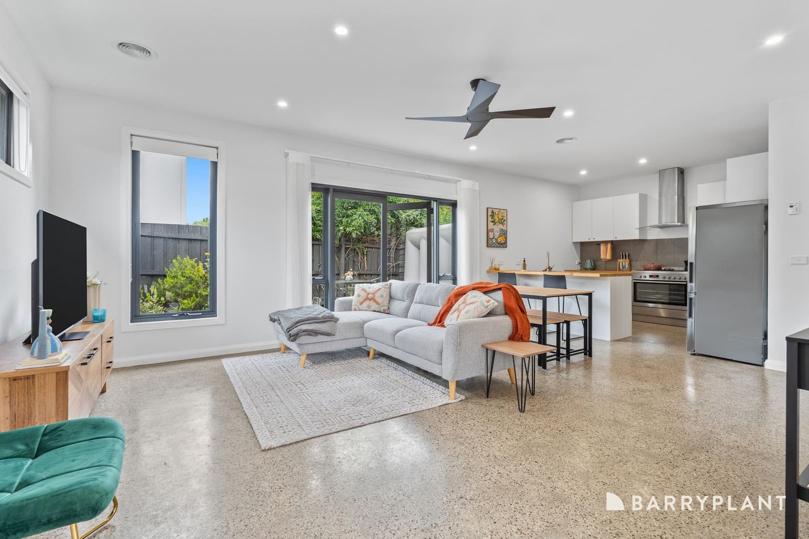 2/5 Burnewang Street, Albion, VIC 3020, Albion - Thumbnail 2
