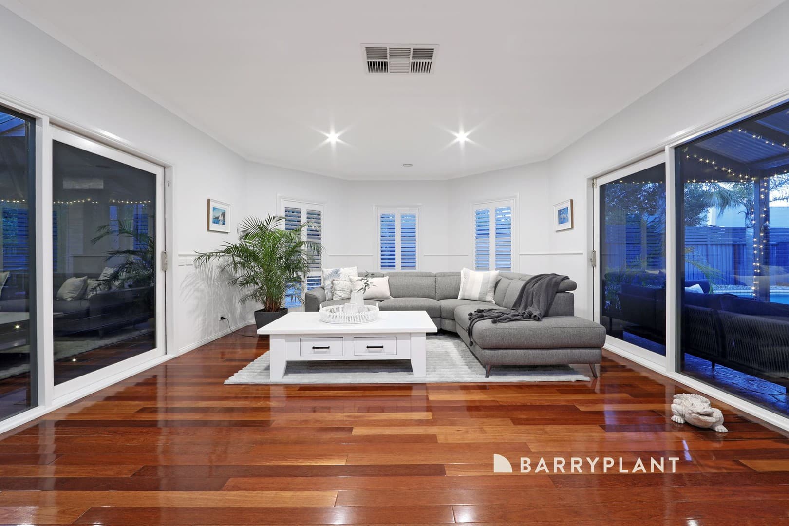 35 Windsor Drive, Lysterfield, VIC 3156, Lysterfield - Thumbnail 3