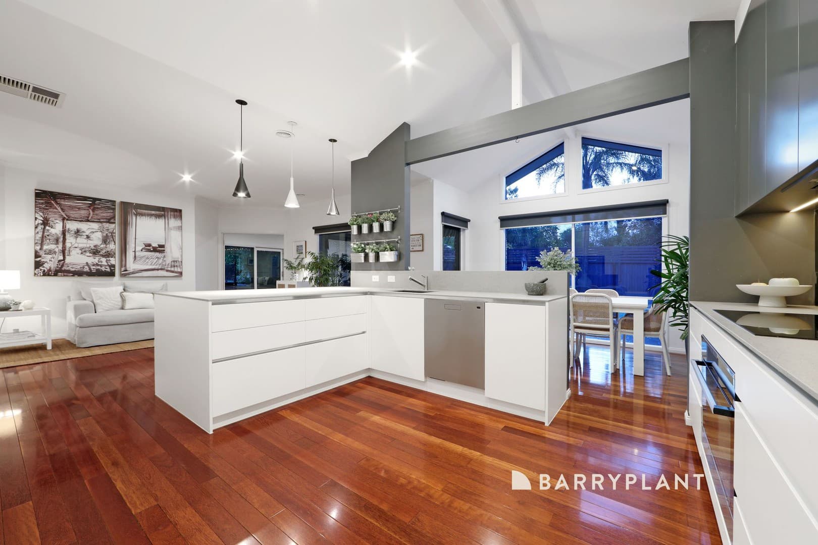 35 Windsor Drive, Lysterfield, VIC 3156, Lysterfield - Thumbnail 4