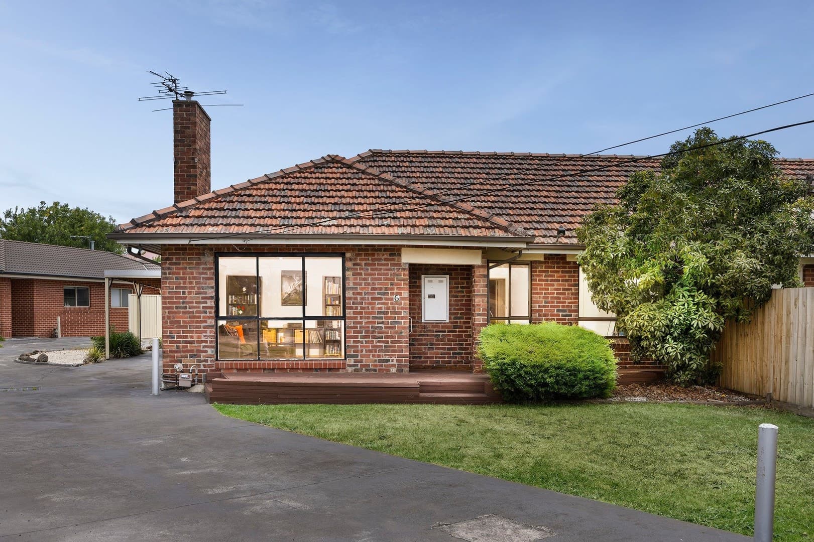 1/6 Ravenhall Street, Braybrook, VIC 3019, Braybrook - Thumbnail 2