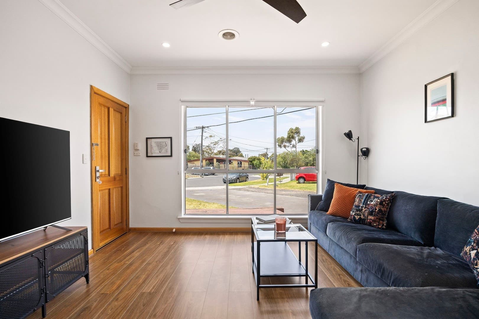 1/6 Ravenhall Street, Braybrook, VIC 3019, Braybrook - Thumbnail 3