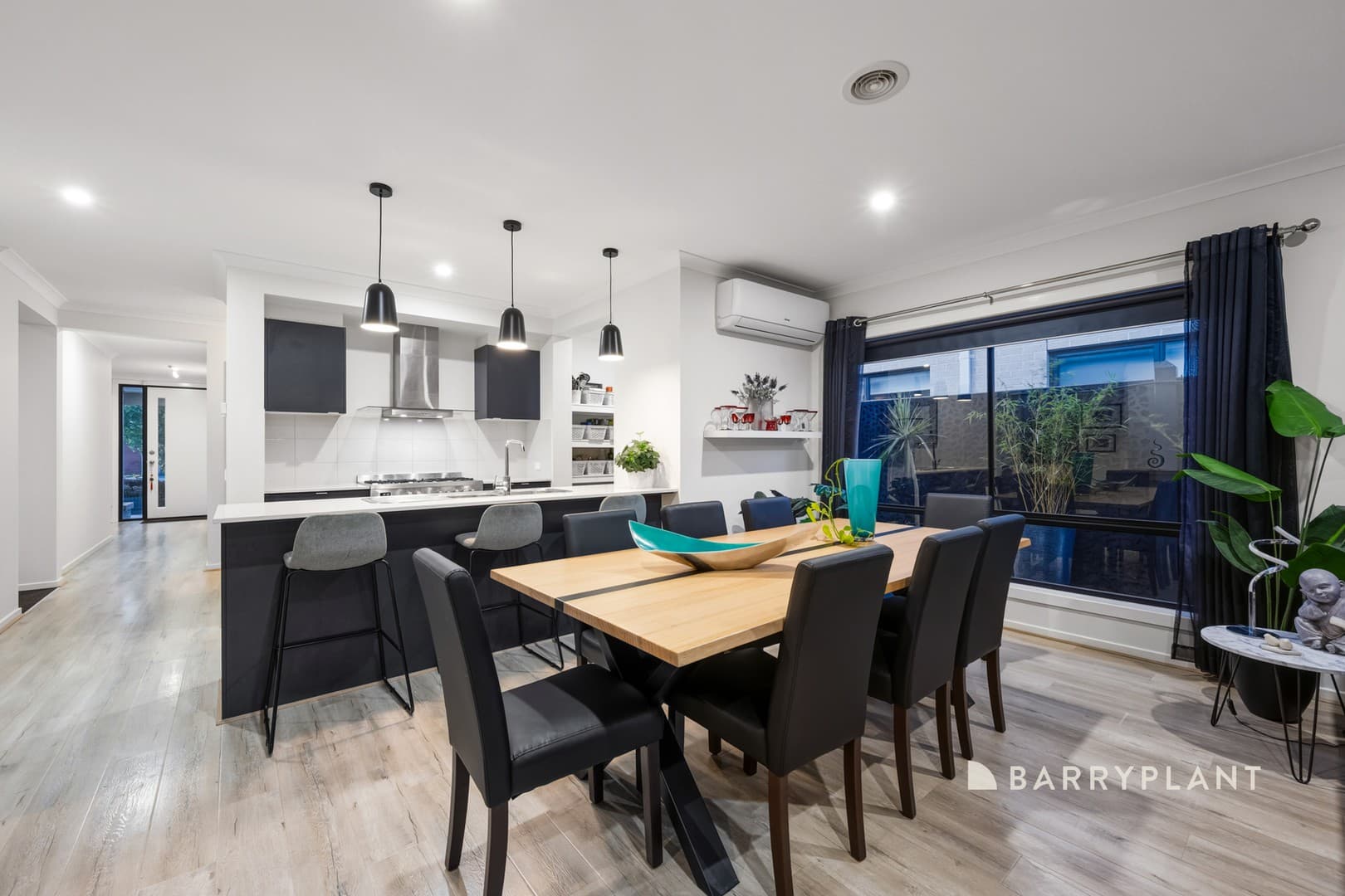 2 Bruin Street, Clyde North, VIC 3978, Clyde North - Thumbnail 4