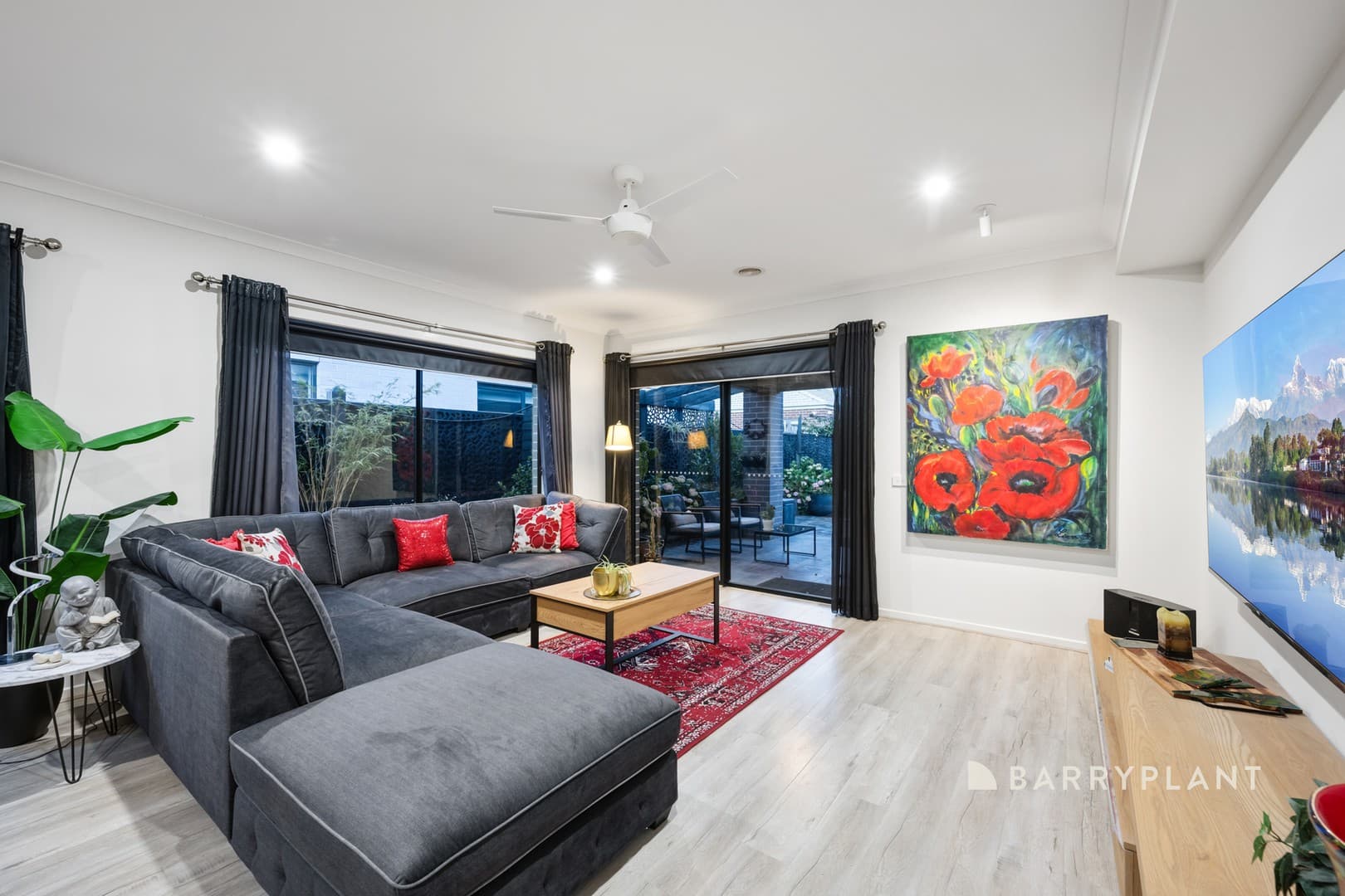 2 Bruin Street, Clyde North, VIC 3978, Clyde North - Thumbnail 5