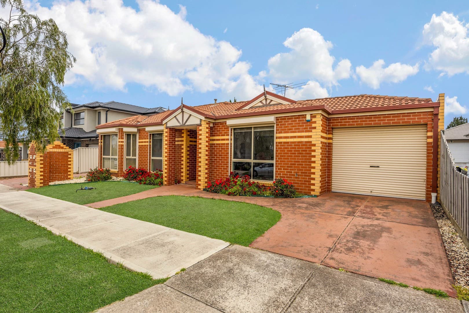 1/15 Beaumont Court, Sydenham, VIC 3037, Sydenham - Image 1