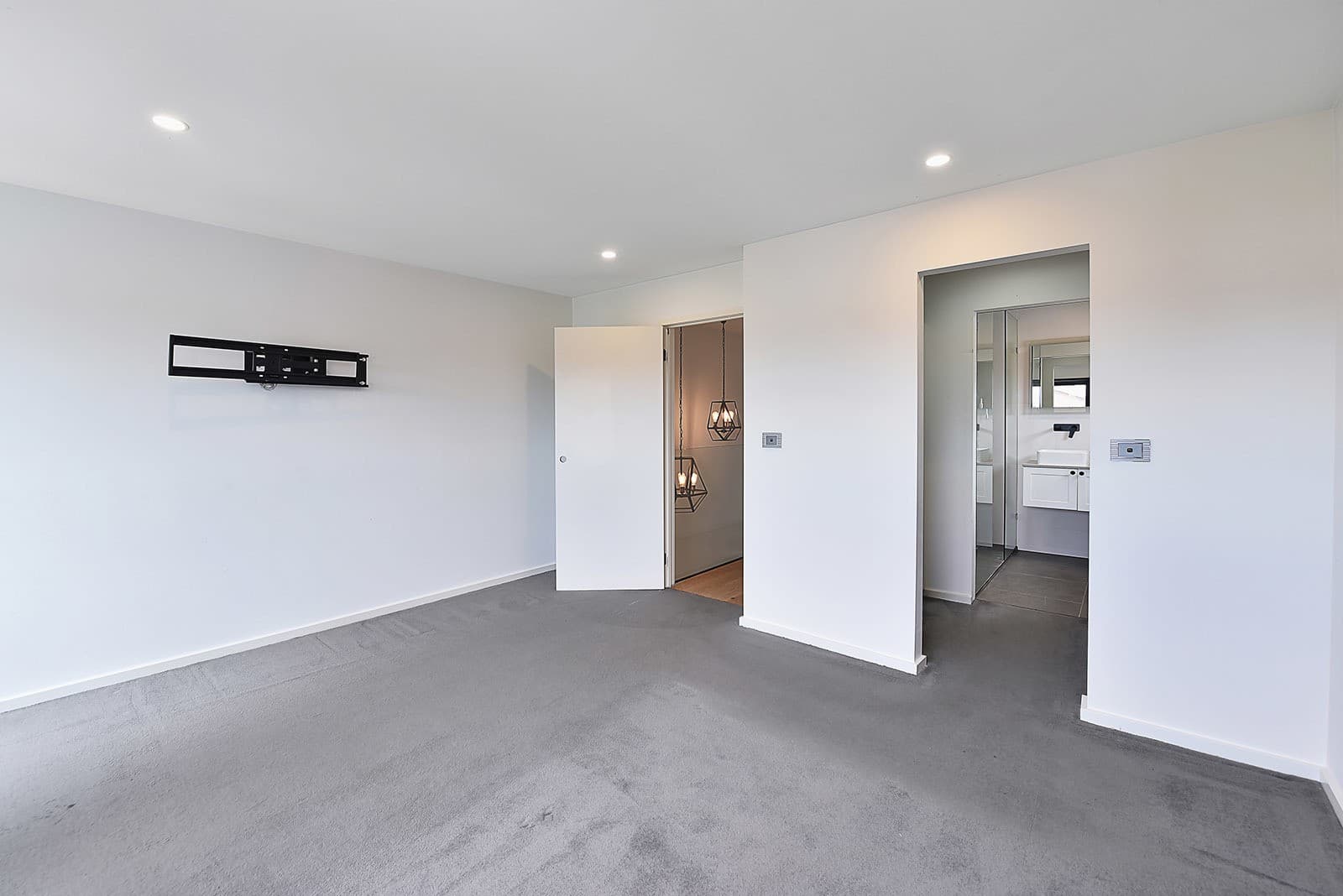 182A Purinuan Road, Reservoir, VIC 3073, Reservoir - Thumbnail 7