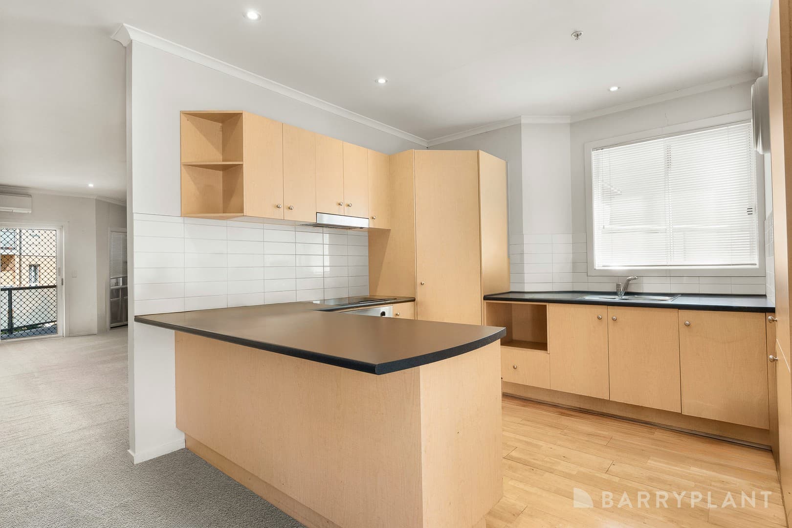 24/13-15 Hewish Road, Croydon, VIC 3136, Croydon - Thumbnail 2