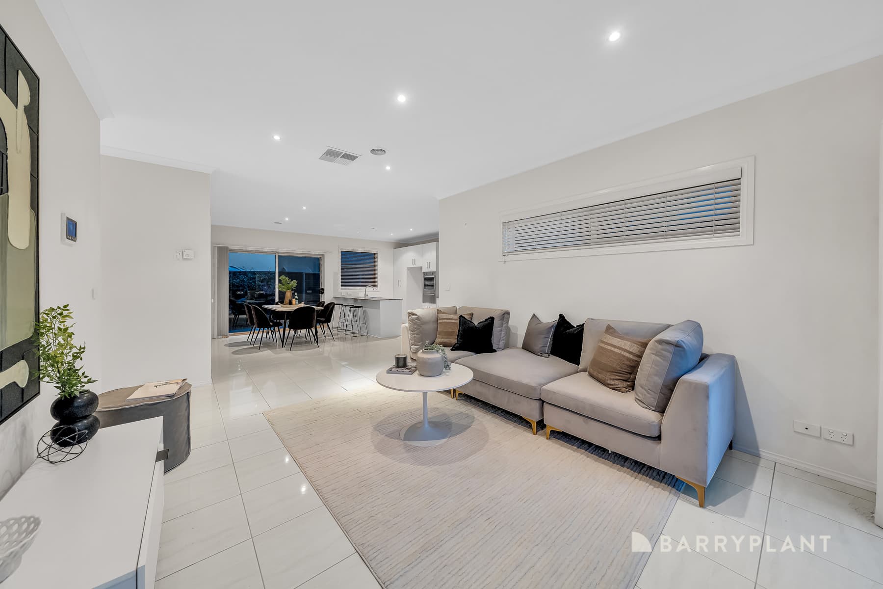 37 Dunkirk DrivePoint Cook, vic 3030, Point Cook - Thumbnail 5
