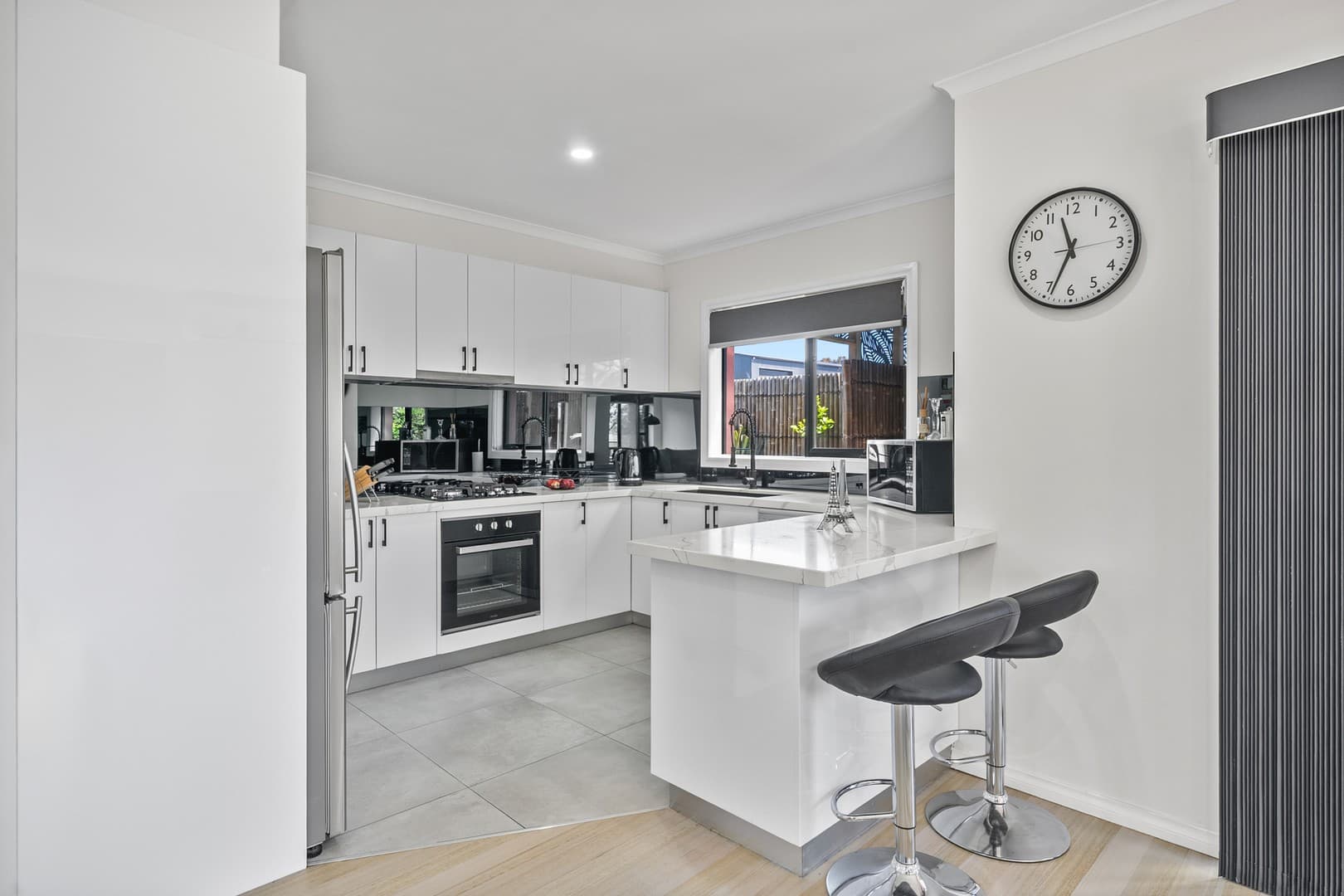 1/33 Carrington Street, Sydenham, VIC 3037, Sydenham - Thumbnail 5