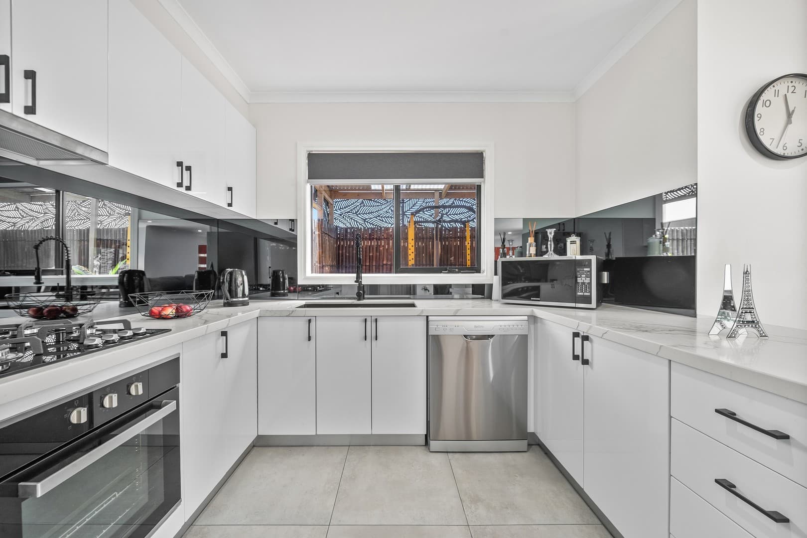 1/33 Carrington Street, Sydenham, VIC 3037, Sydenham - Thumbnail 6
