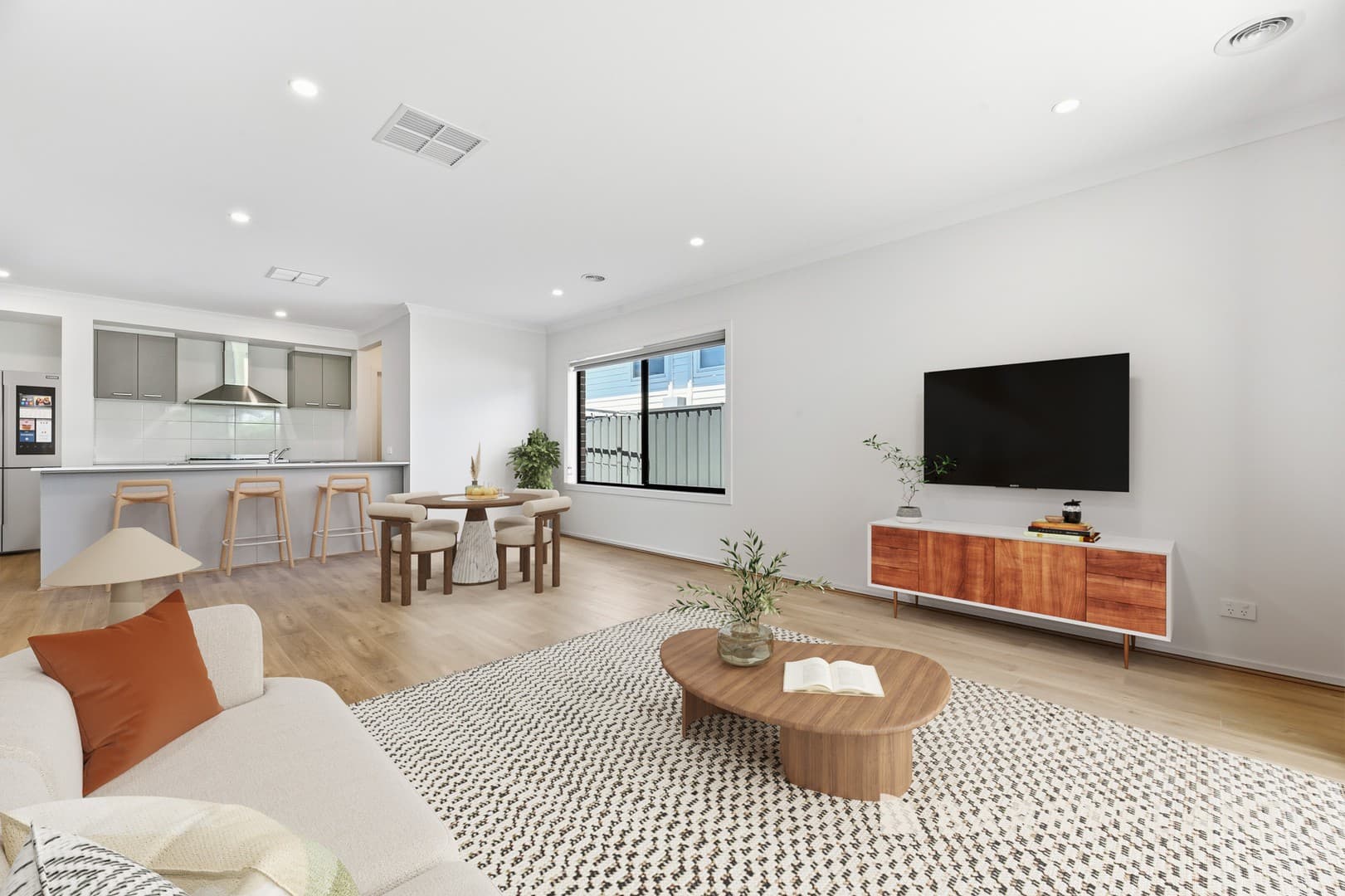 20 Masquerade Road, Berwick, VIC 3806, Berwick - Thumbnail 2