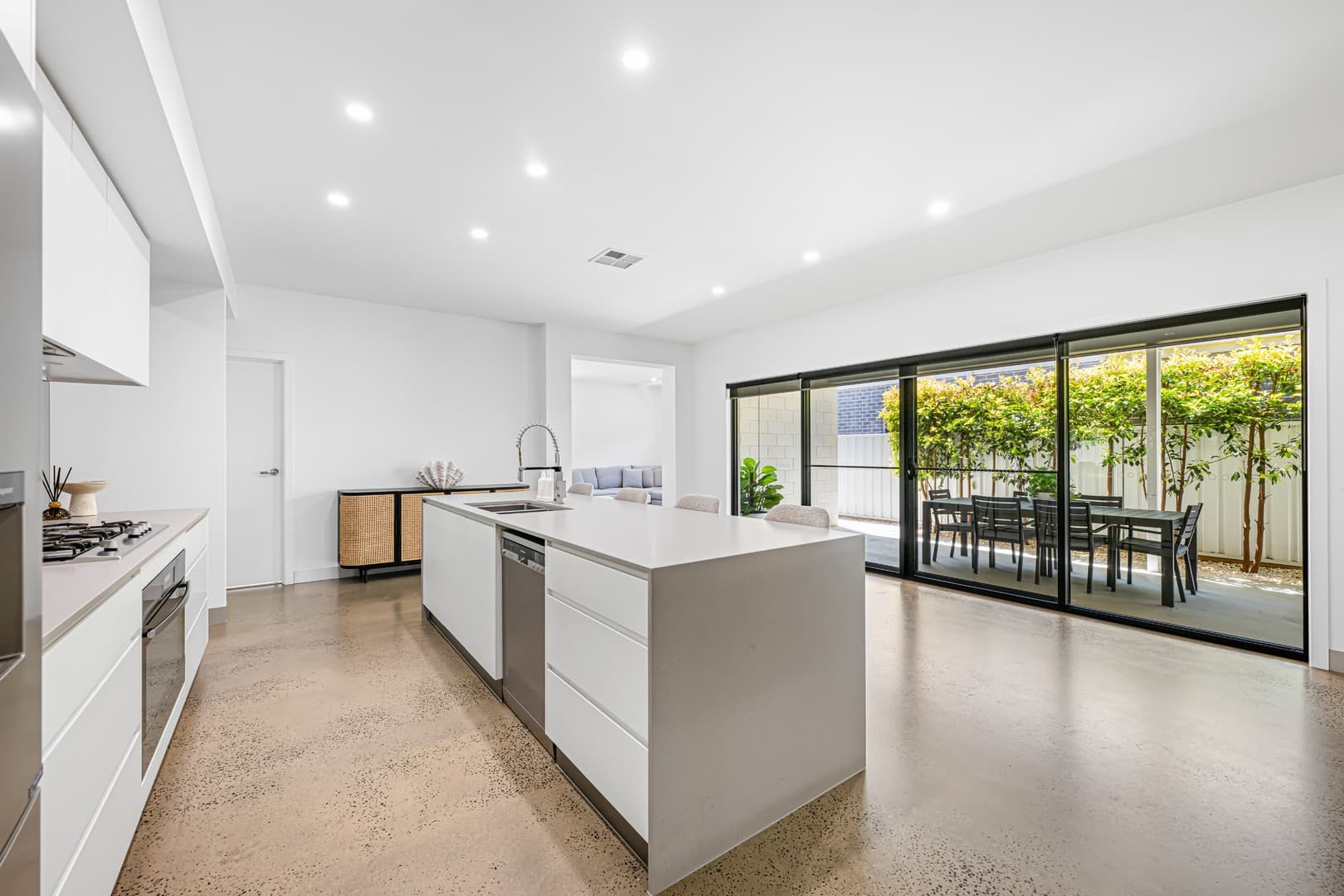 794 Sandilong Avenue, Irymple, VIC 3498, Irymple - Thumbnail 2