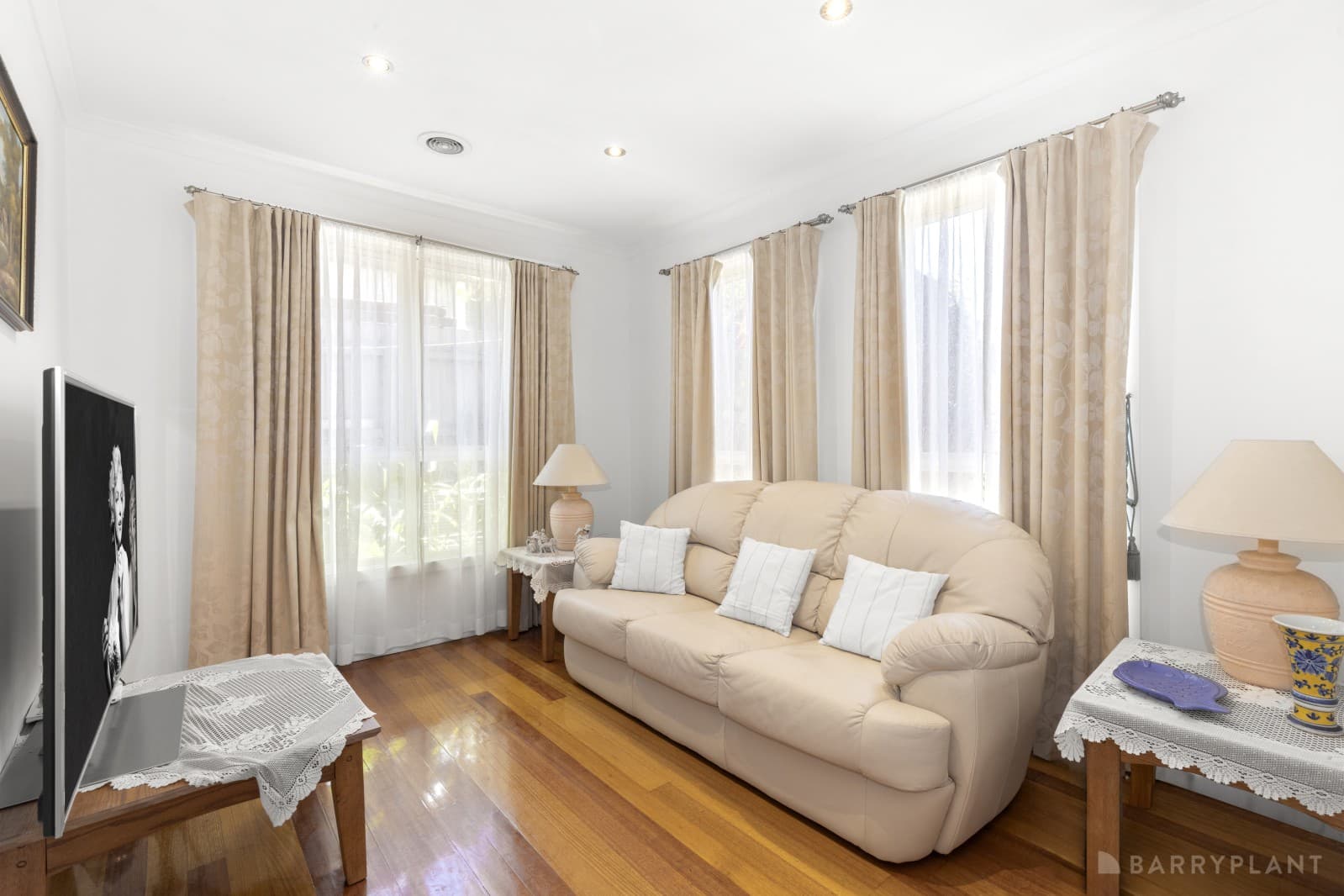 4 Lindell Street, Noble Park North, VIC 3174, Noble Park North - Thumbnail 2
